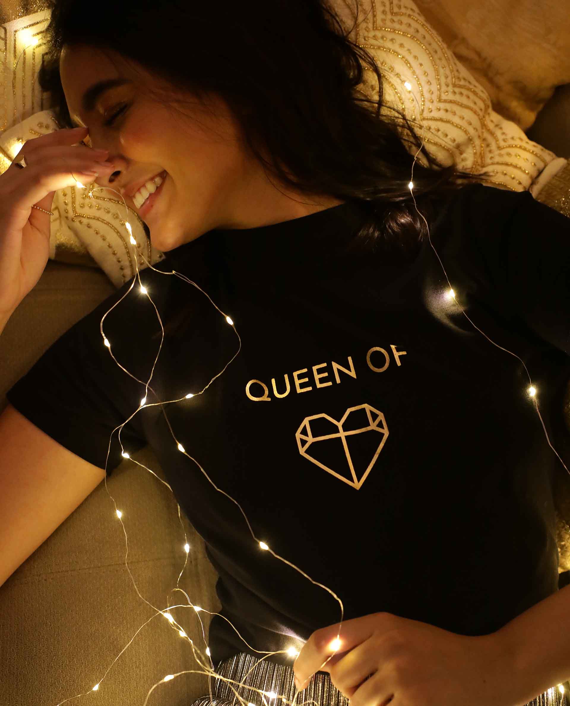 Rareism Women Queenie Black Poly Cotton Fabric Regular Fit Half Sleeves Graphic Print Round Neck T-Shirt