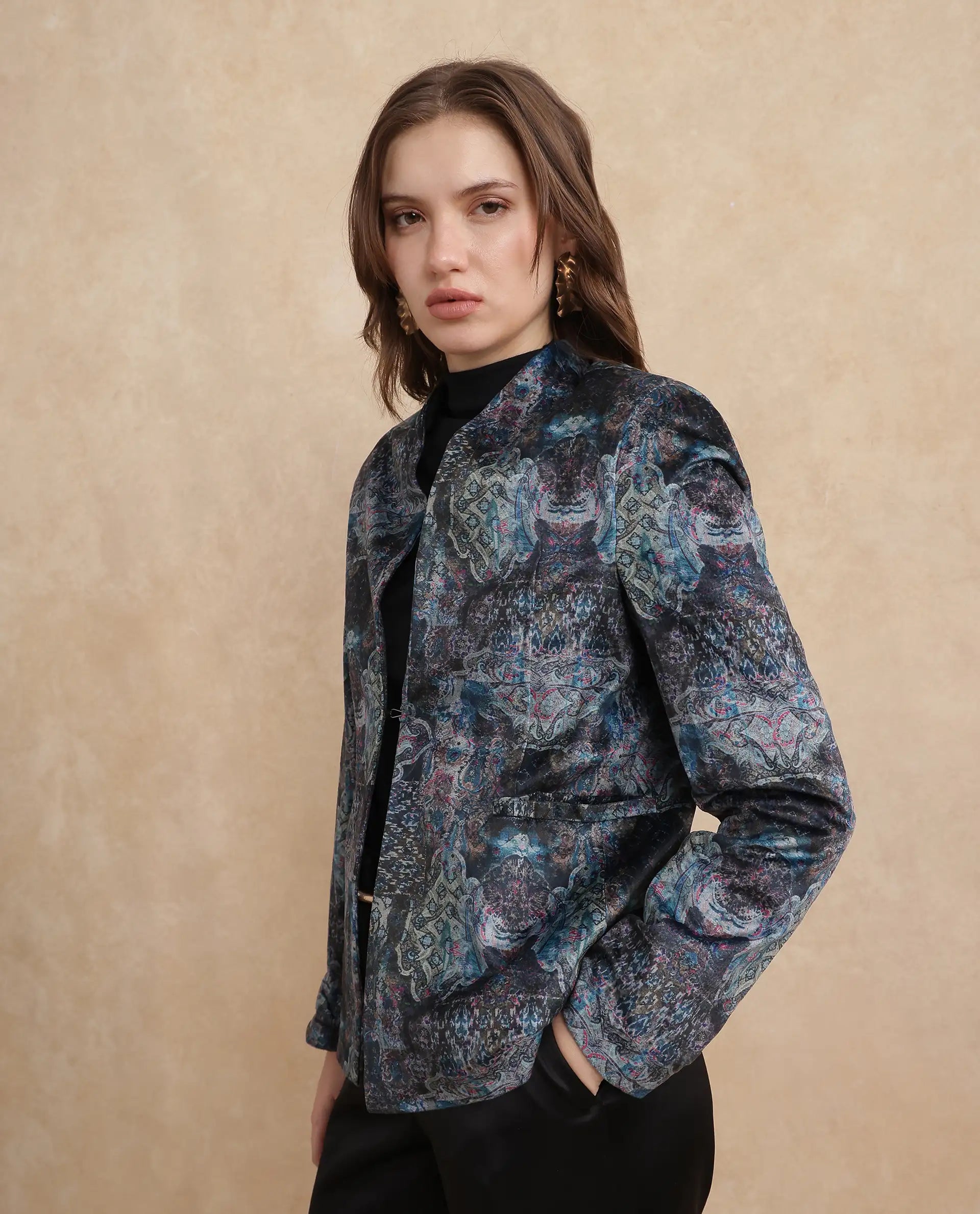 Rareism Women Valorie Multi Velvet Cuffed Sleeve V-Neck Hook Closure Abstract Print Blazer