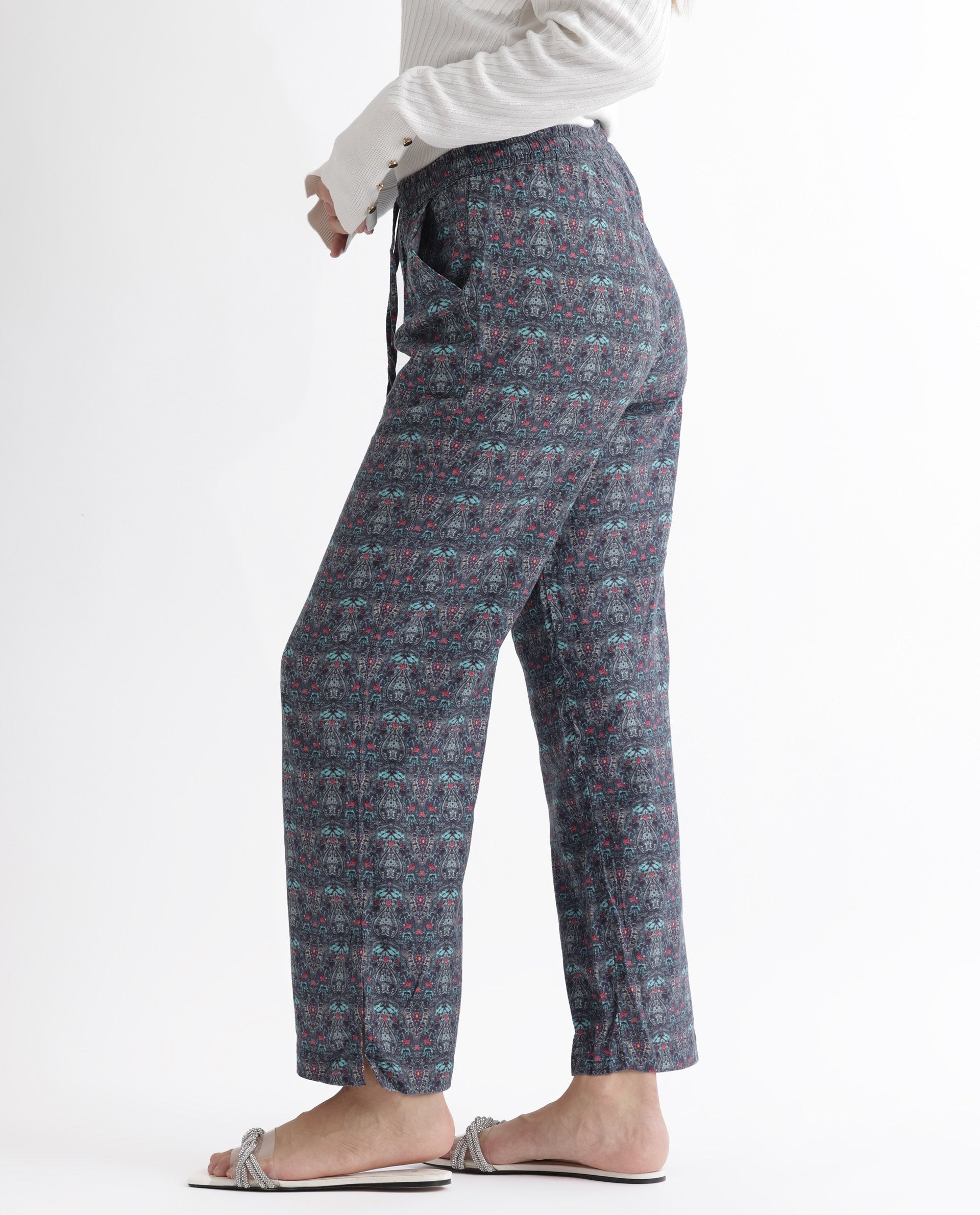 Rareism Women's Victo Grey Cotton Geometric Print Ankle Length Tailored Trouser