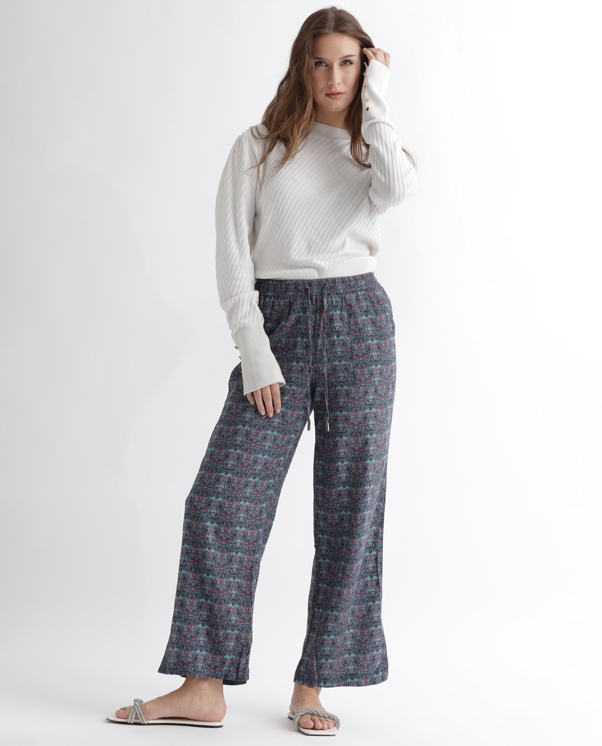 Rareism Women's Victo Grey Cotton Geometric Print Ankle Length Tailored Trouser