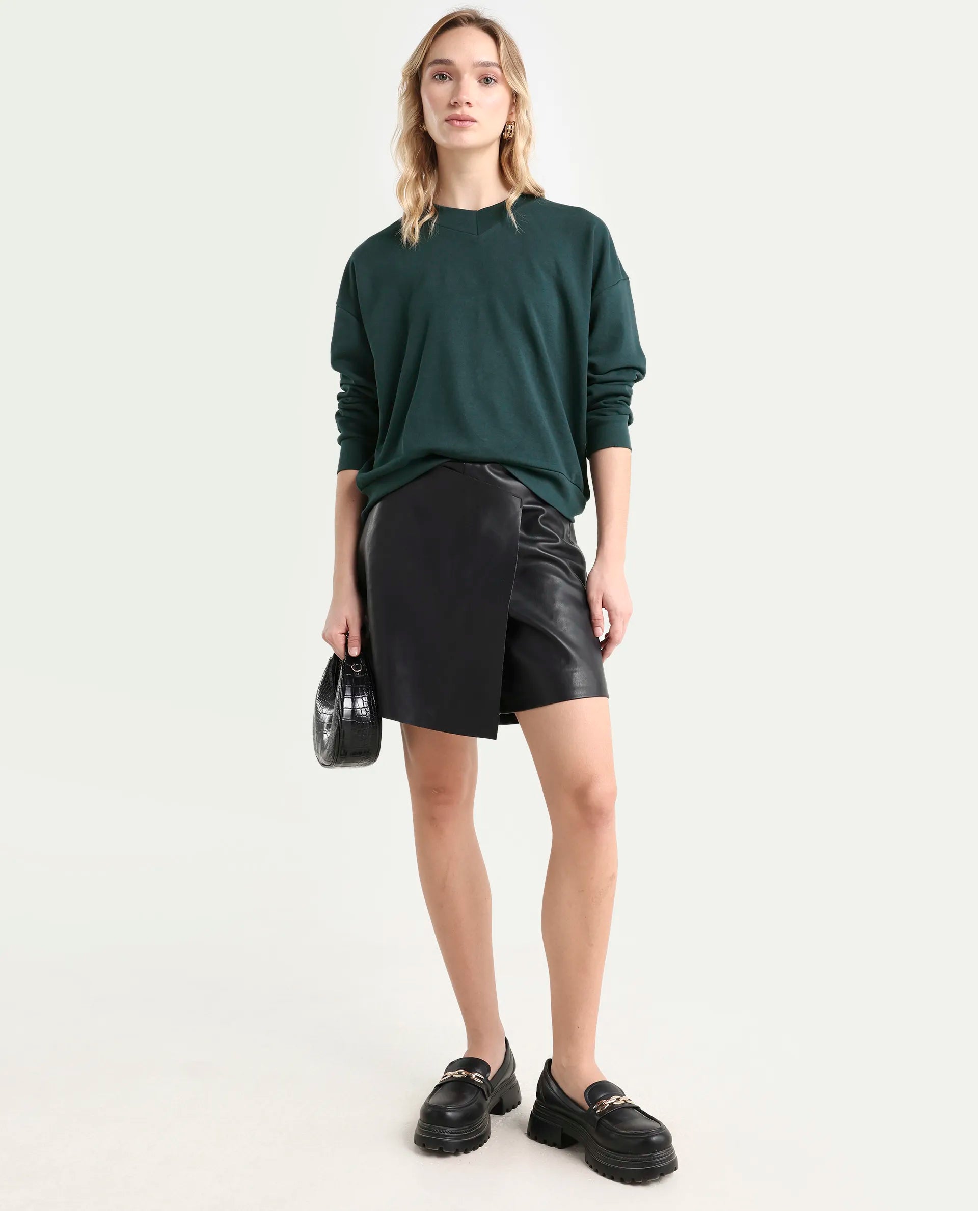 Rareism Women's Vitoo Dark Green Cotton Blend Crew Neck Plain Relaxed Fit Sweatshirt