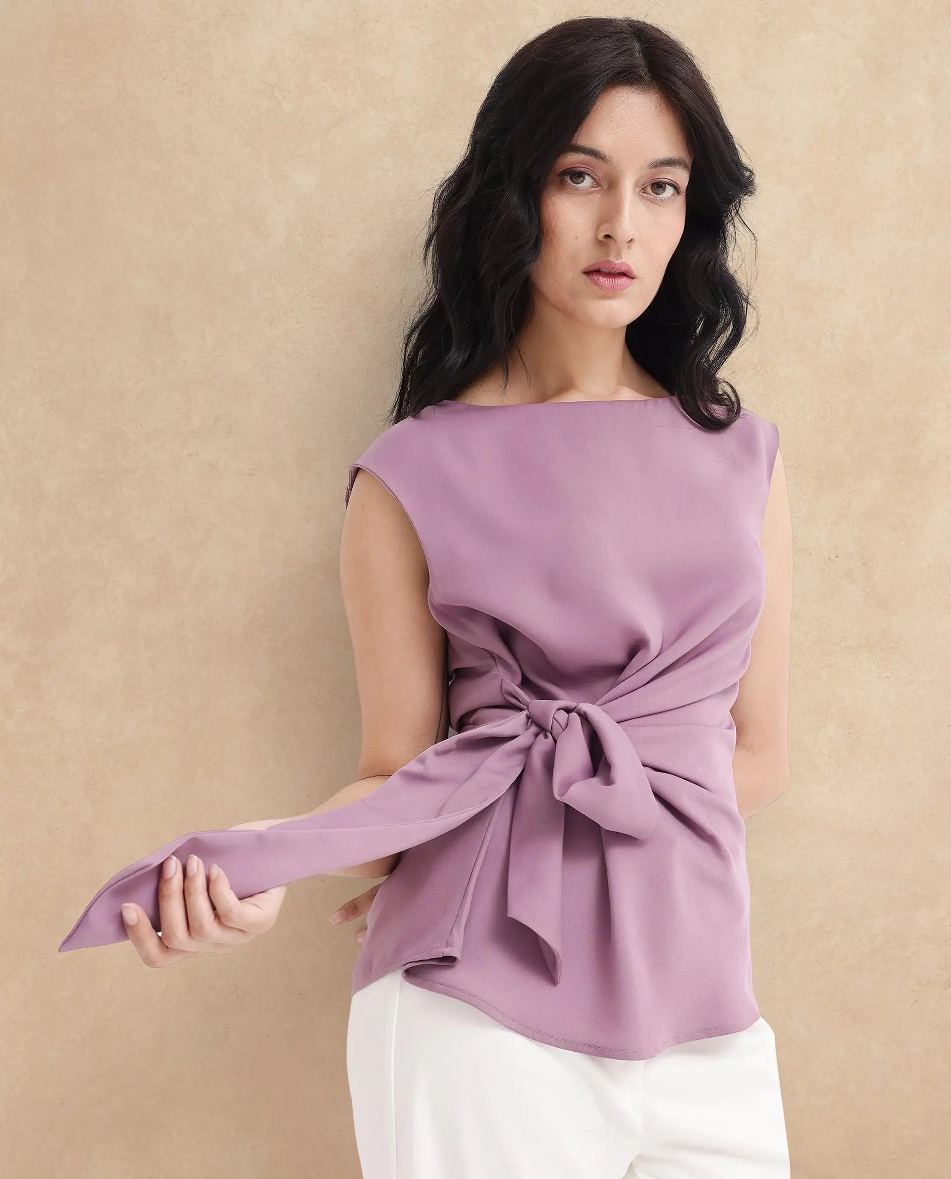 Rareism Women's Wevillet Pastel Purple Satin Boat Neck Plain Sleeveless Regular Fit Top