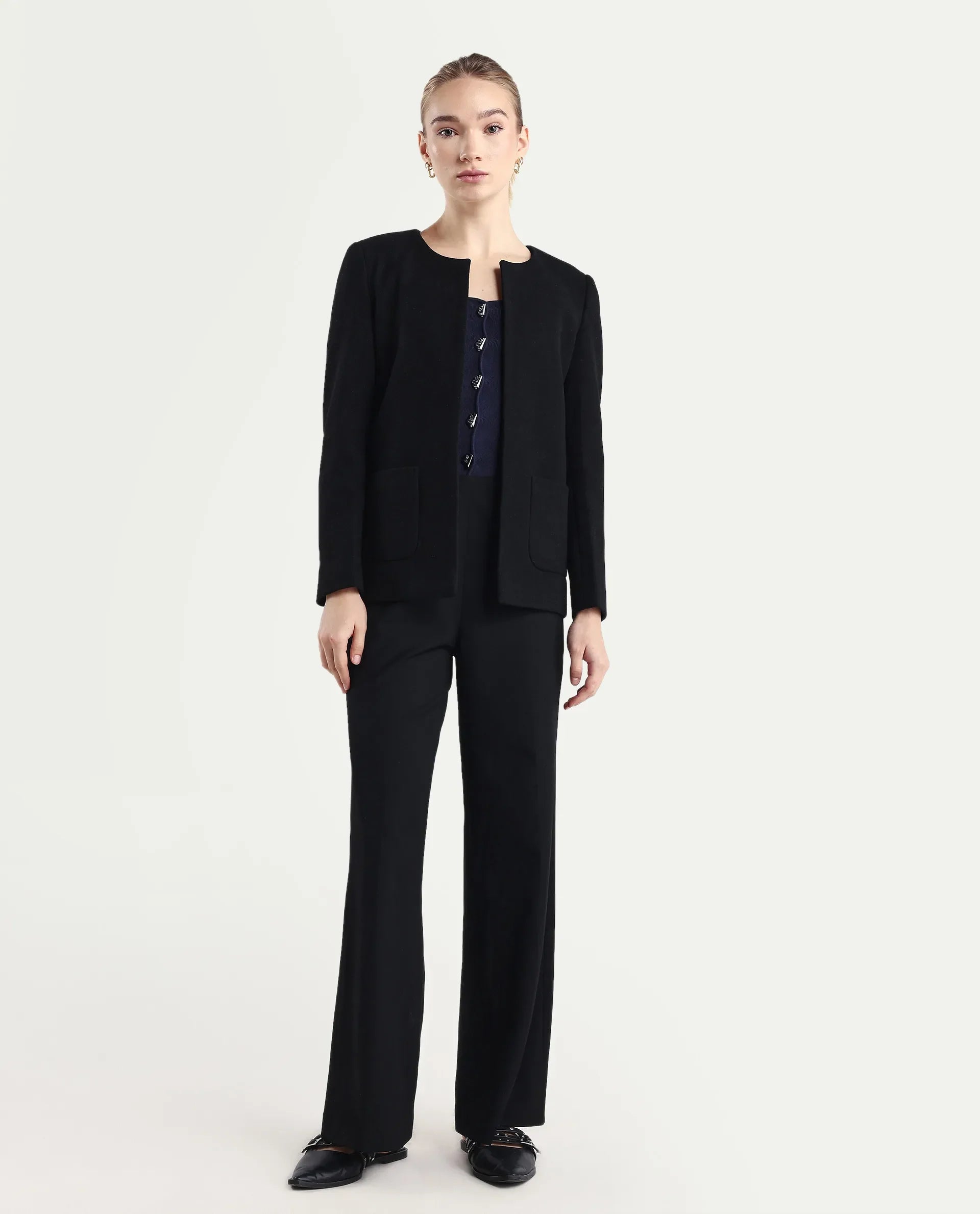 Rareism Women Wido Black Polyester Blend Button Closure Wide Leg Fit Plain Travel Trouser