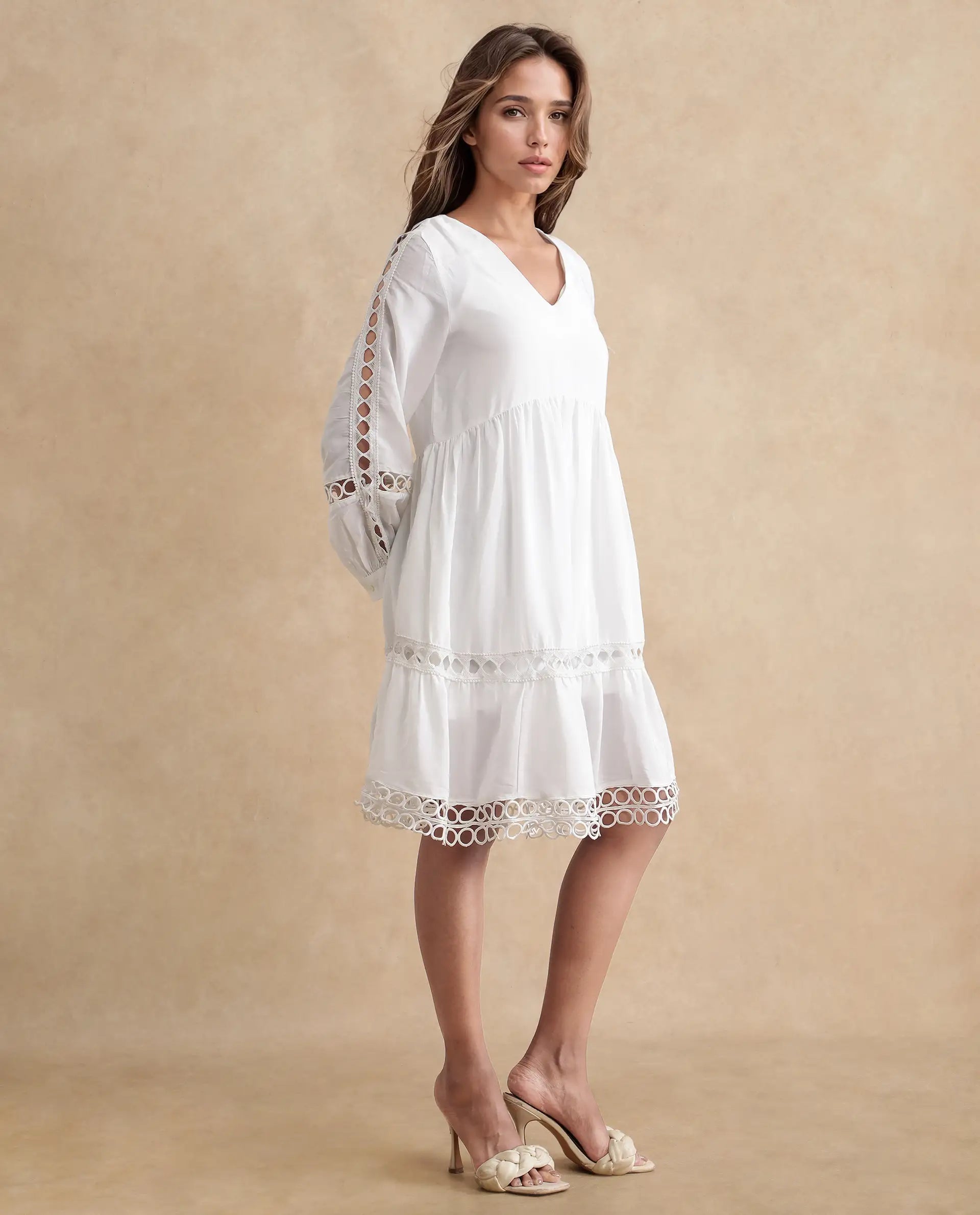 Rareism Women's Wimbledon White Polyester Mandarin Collar Plain Cuffed Sleeve Mini Relaxed Fit Dress