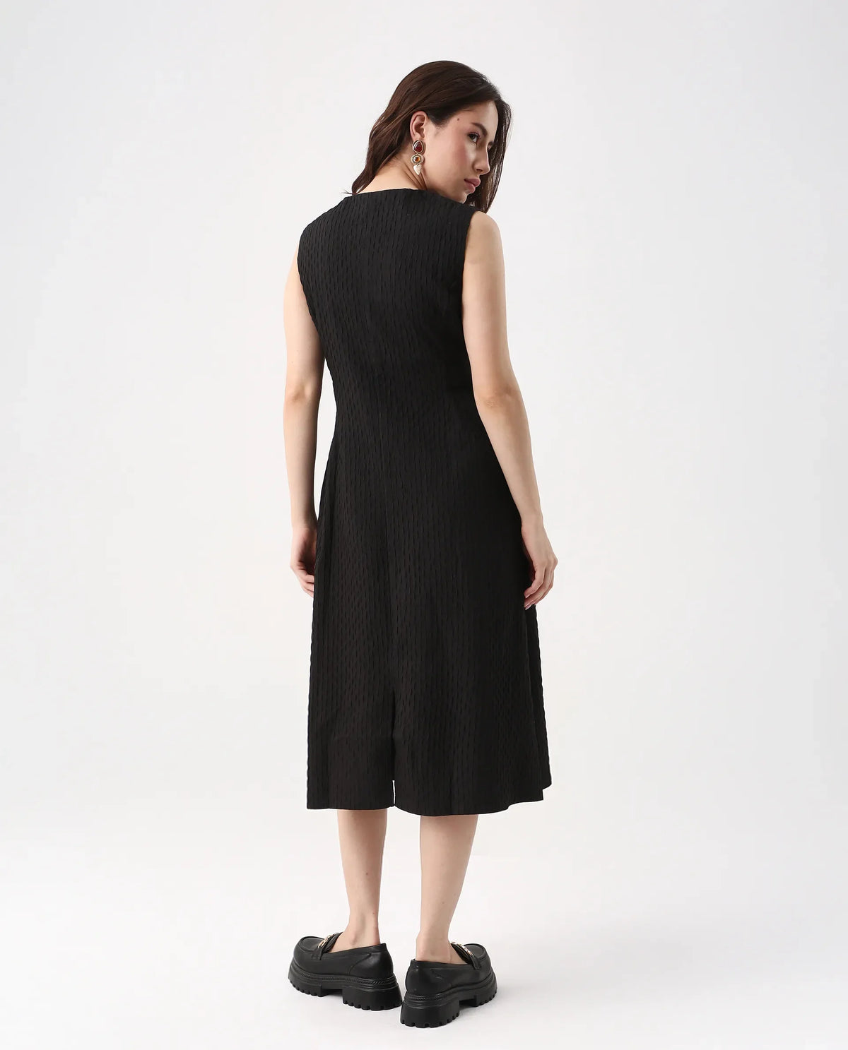 Rareism Women's Zelina Black Polyester Round Neck Striped Sleeveless Knee Length A-Line Dress