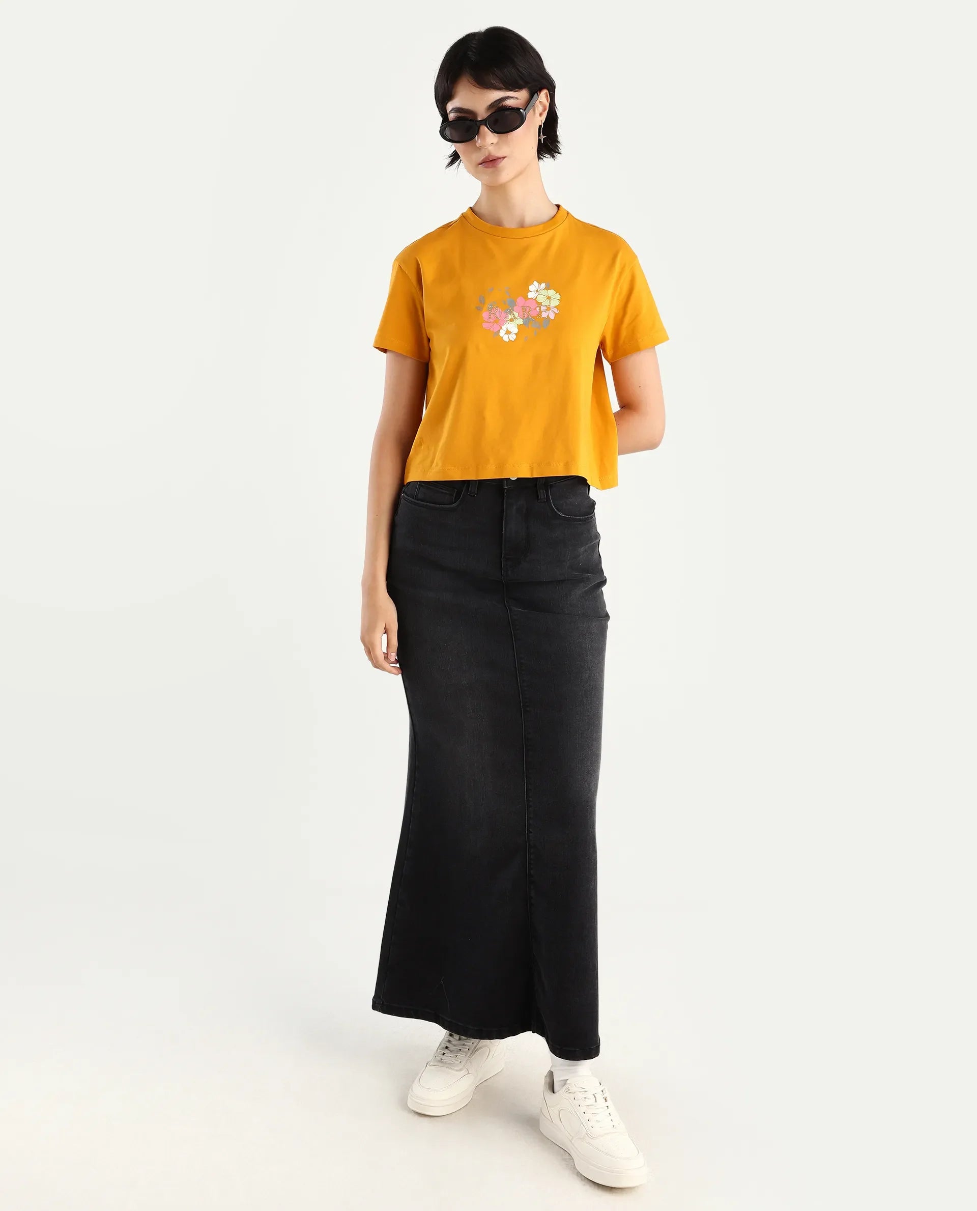 Rareism Women's Zenith Dark Mustard Cotton Blend Crew Neck Graphic Print Crop Relaxed Fit T-Shirt