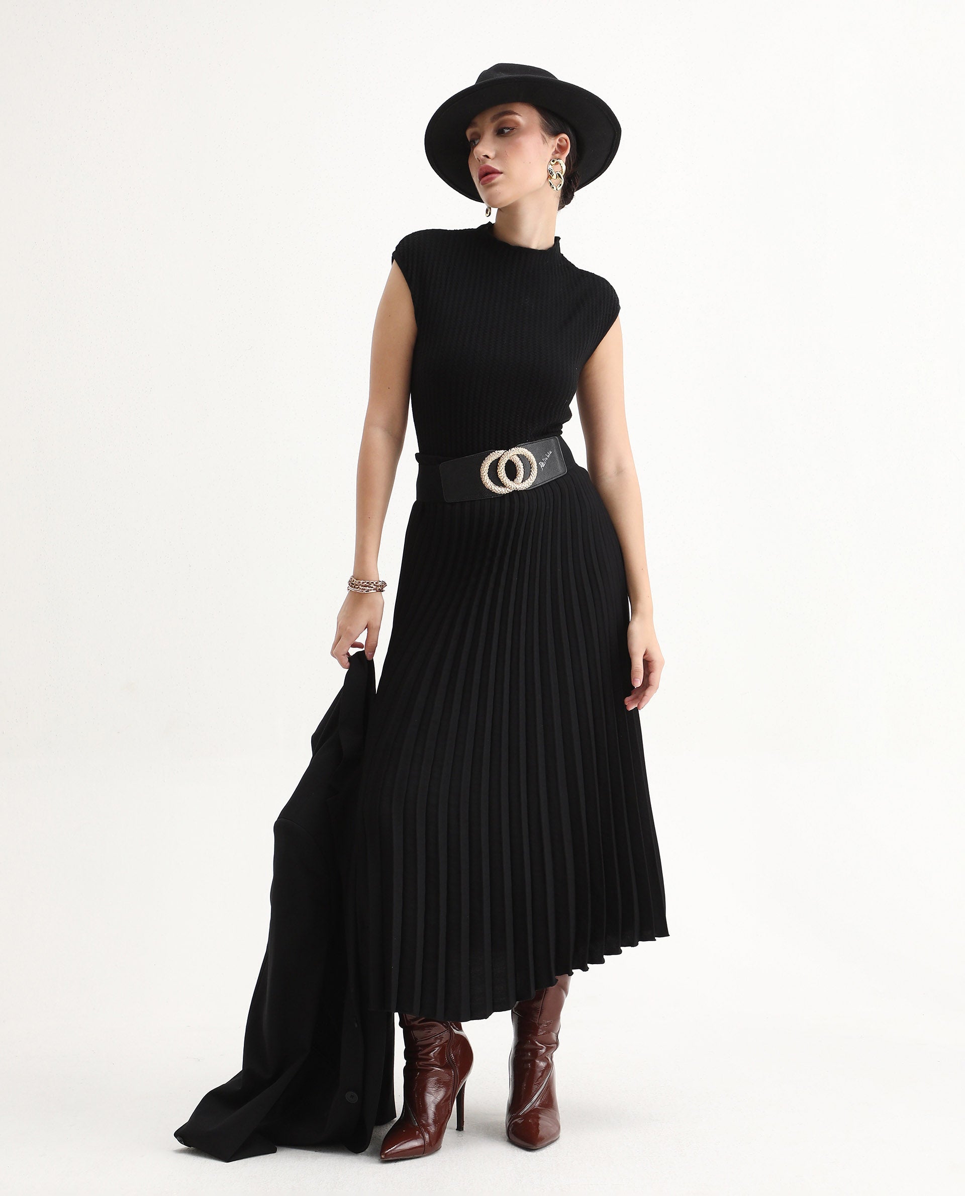 Rareism Women's Afmat Black Acrylic High Neck Plain Sleeveless Regular Fit Top