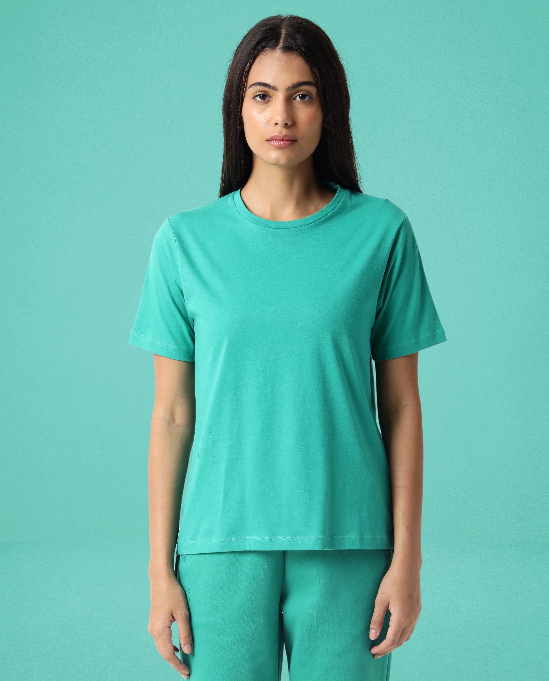 Rareism Women Alcas Green Cotton Blend Fabric Regular Fit Half Sleeves Solid Round Neck T-Shirt
