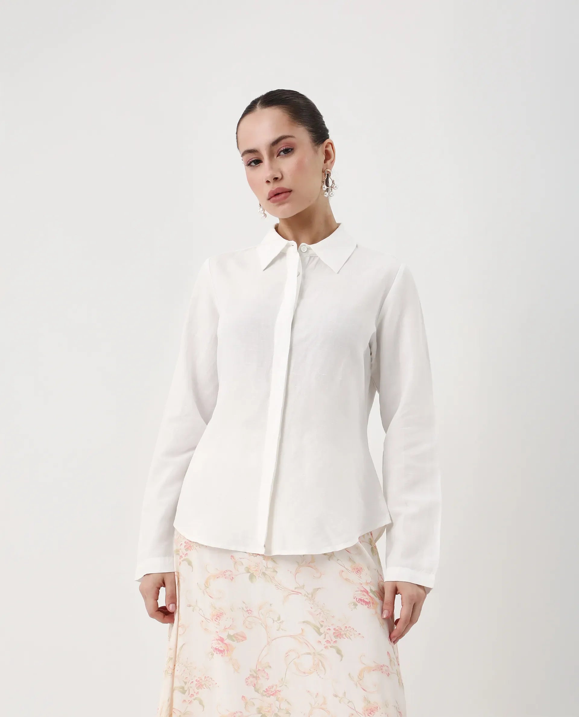 Rareism Women's Appleby White Linen Spread Collar Plain Cuffed Sleeve Regular Fit Shirt