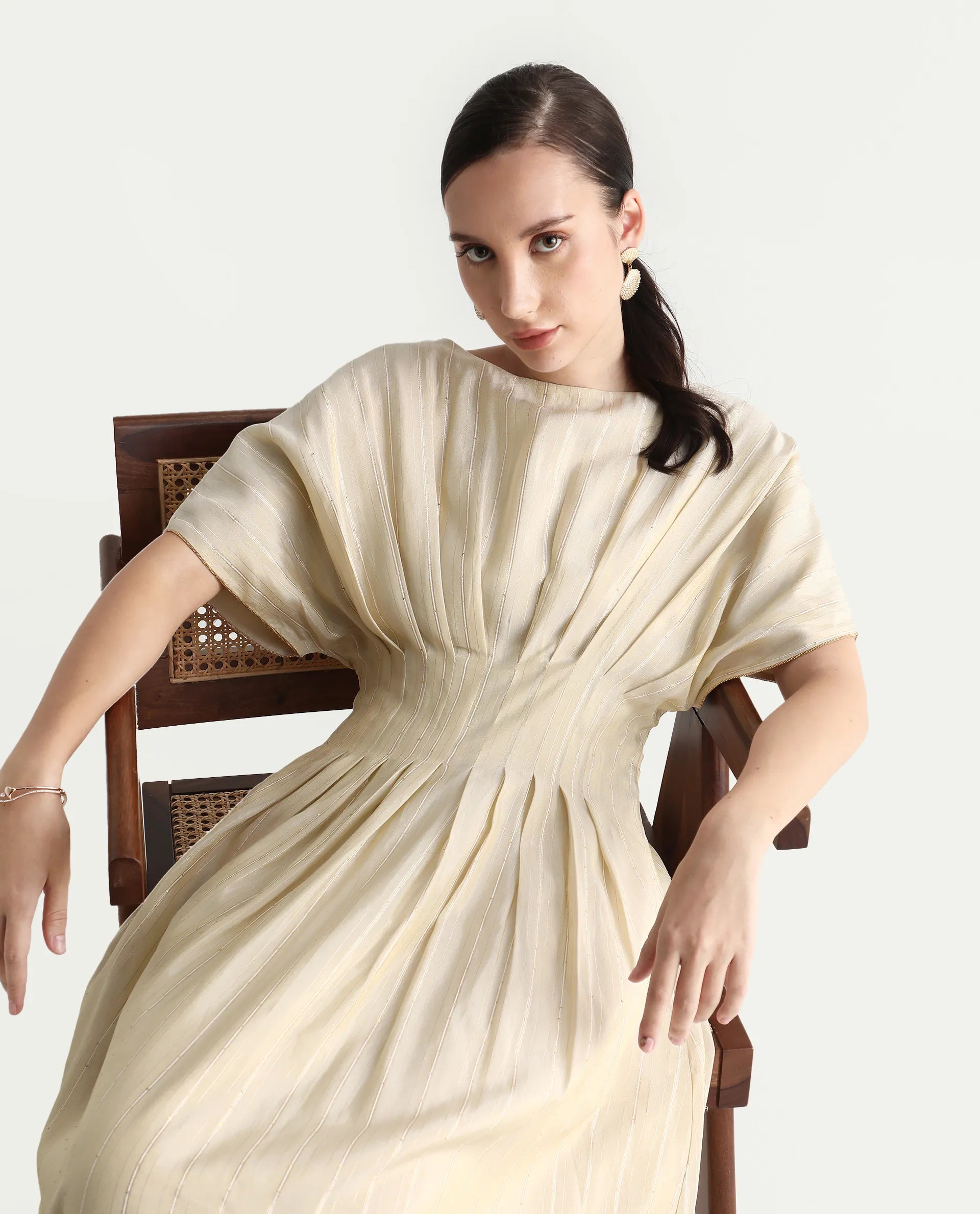 Rareism Women's Avimi Off White Viscose Round Neck Fit And Flare Plain Midi Dress