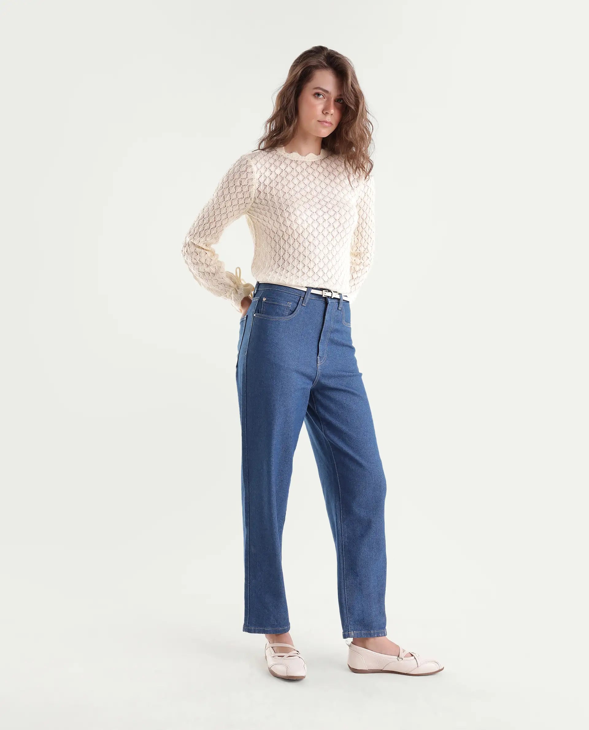 Rareism Women's Barol-2 Blue Cotton Blend Shank And Zipper Ankle Barrel Plain Jeans