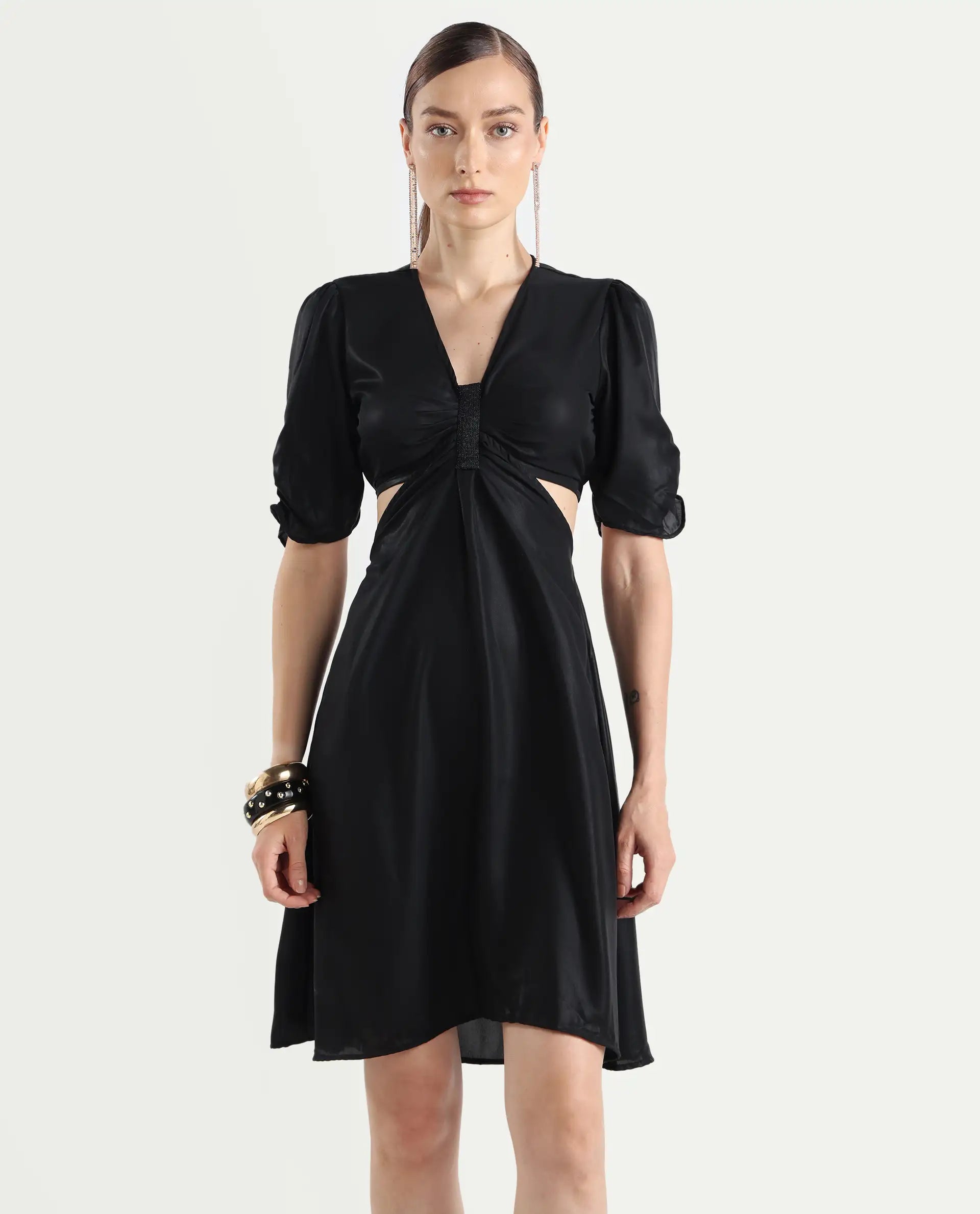 Rareism Women's Besman Black Polyester V-Neck Plain Balloon Sleeve Knee Length Fit And Flare Dress