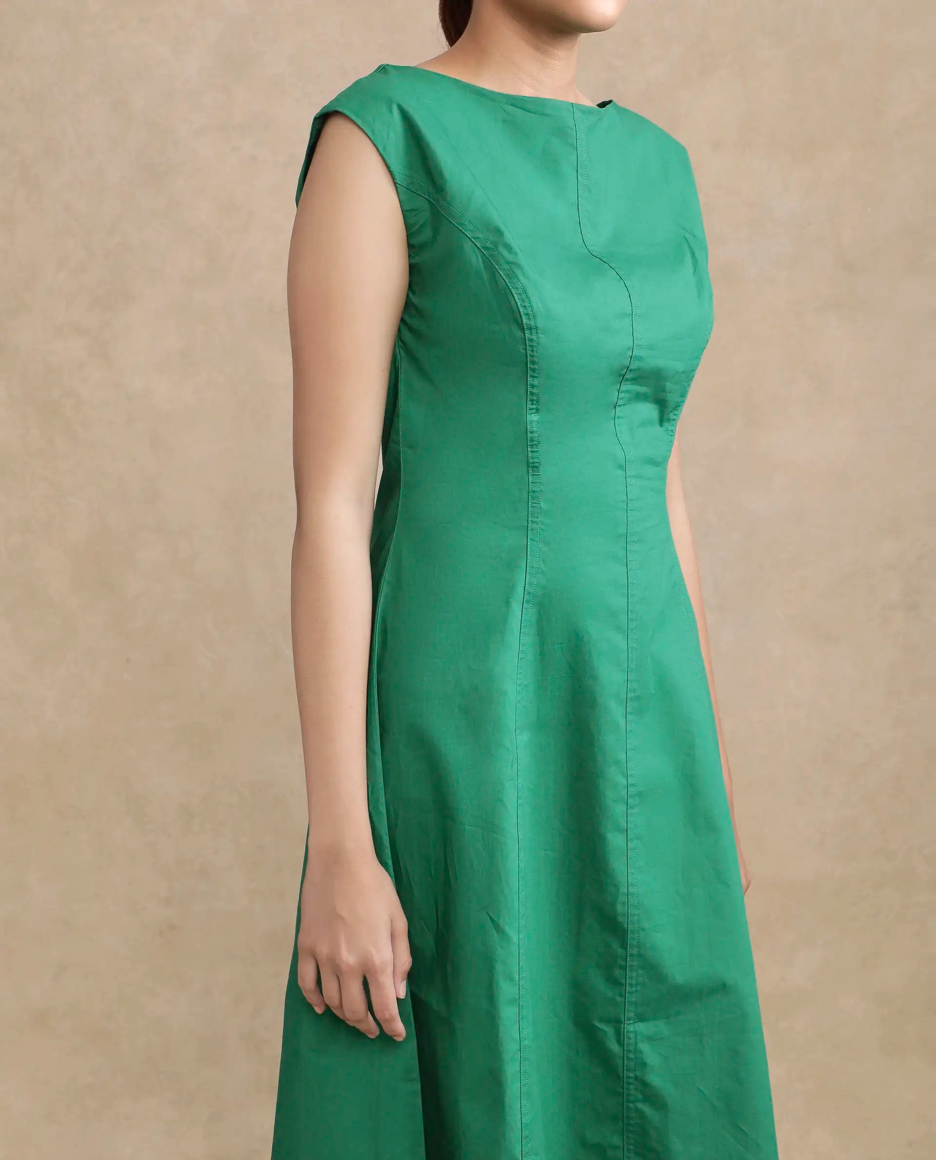 Rareism Women's Bhlaski Green Cotton Round Neck Plain Sleeveless Knee Length Straight Fit Dress