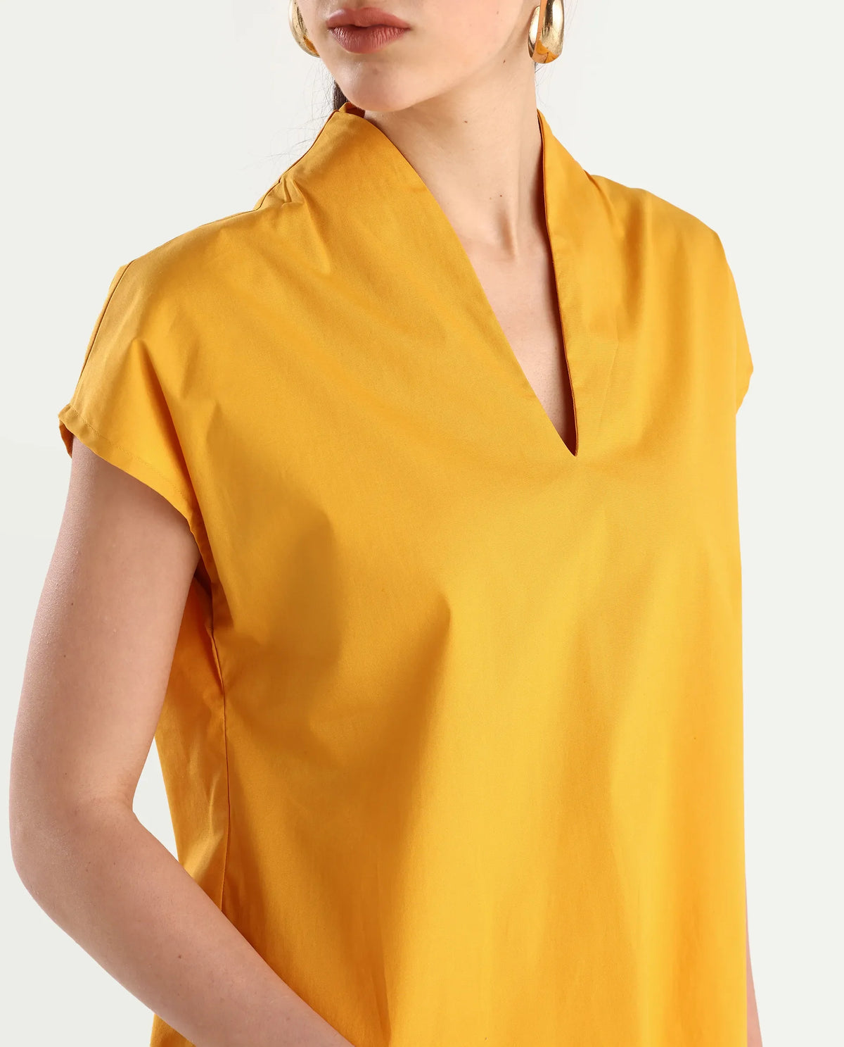 Rareism Women's Buijit Yellow Polyester Blend V-Neck Plain Extended Sleeves Regular Fit Top