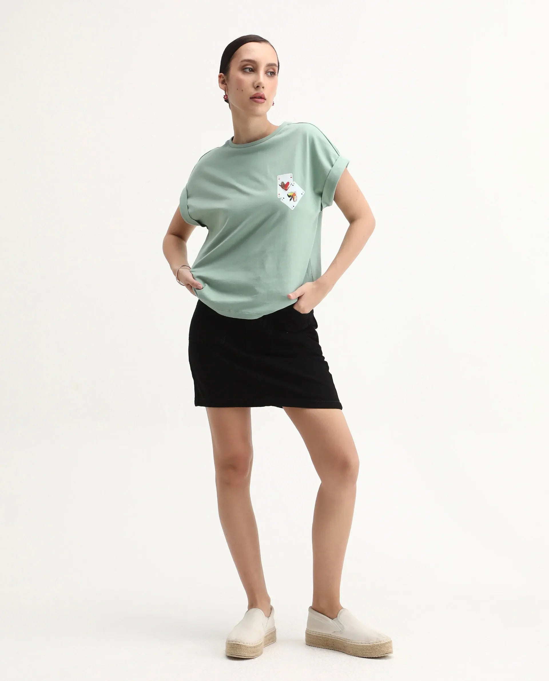 Rareism Women's Cerd Light Green Cotton Fabric Crew Neck Relaxed Fit Graphic Print T-Shirt