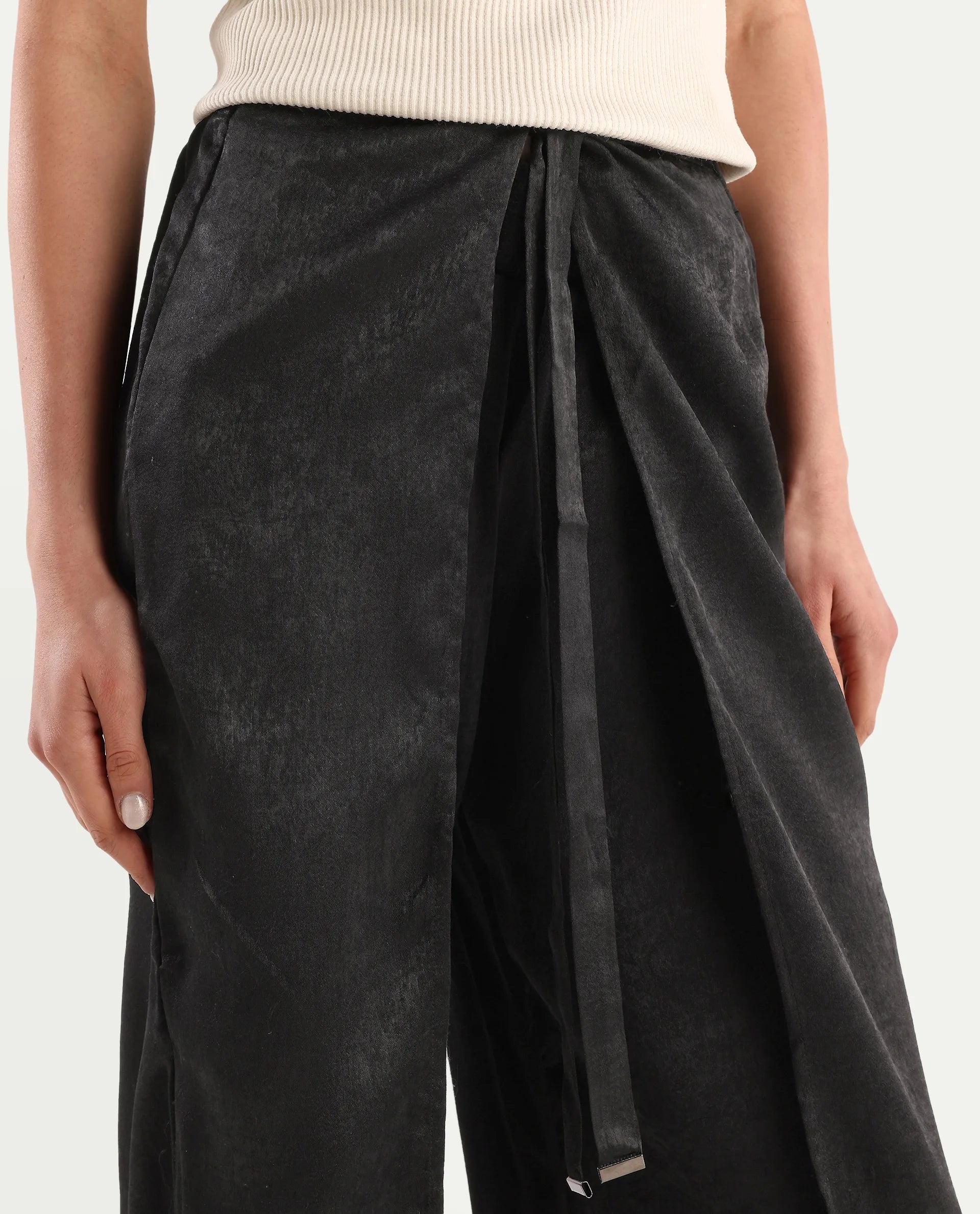 Rareism Women's Colet Black Polyester Plain Ankle Length Wide Trouser