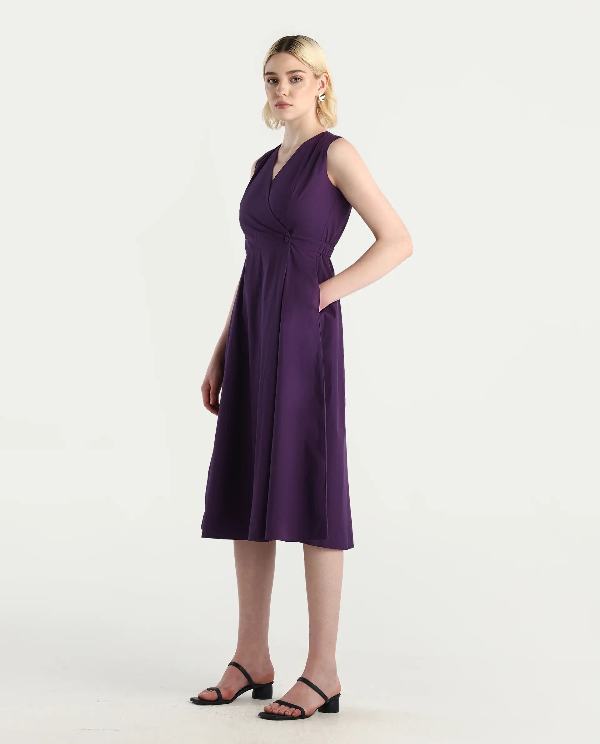 Rareism Women's Elmos Purple Cotton Sleeveless V-Neck A-Line Fit Plain Midi Dress