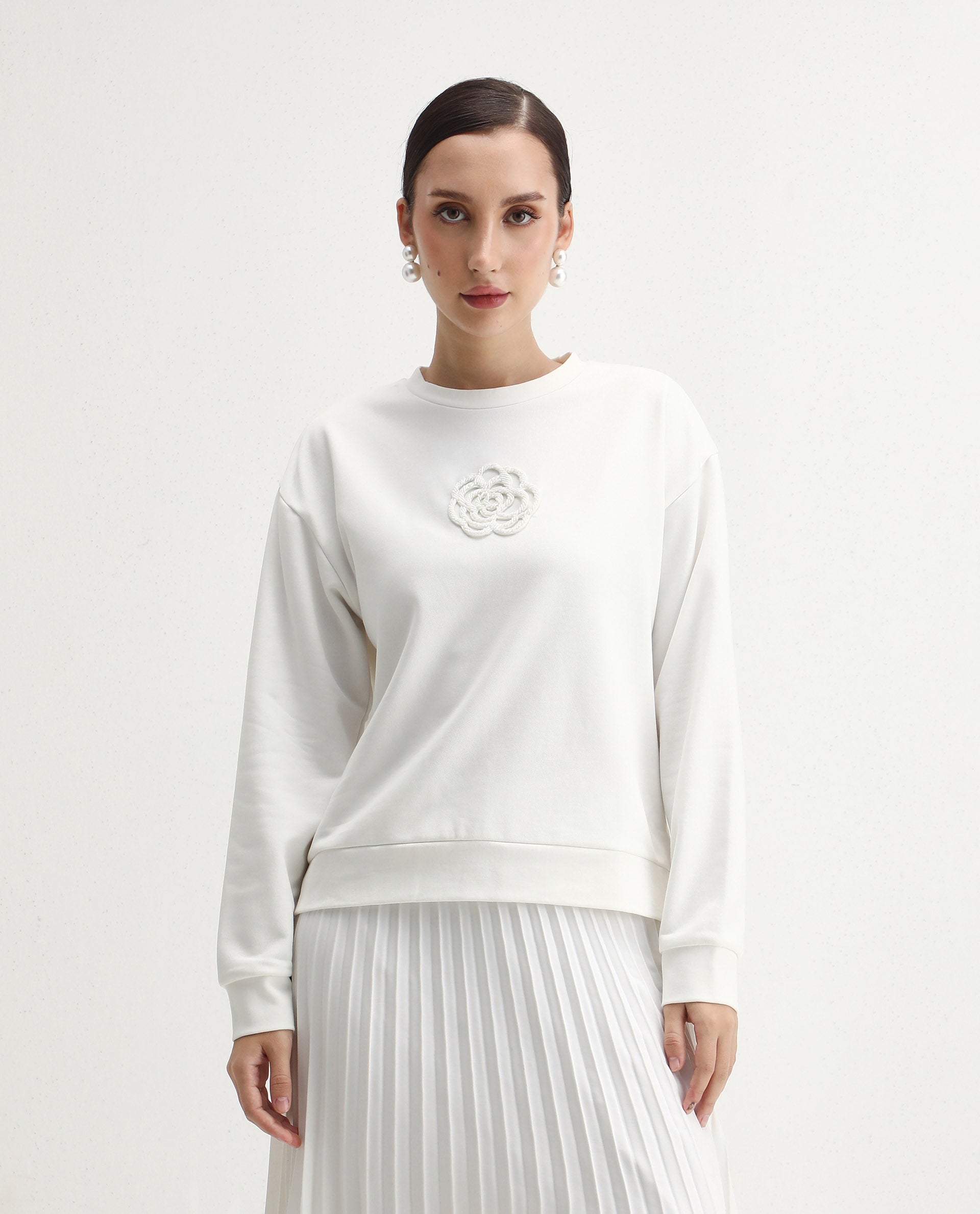 Rareism Women's Flaf Off White Cotton Blend Crew Neck Regular Fit Printed Sweatshirt