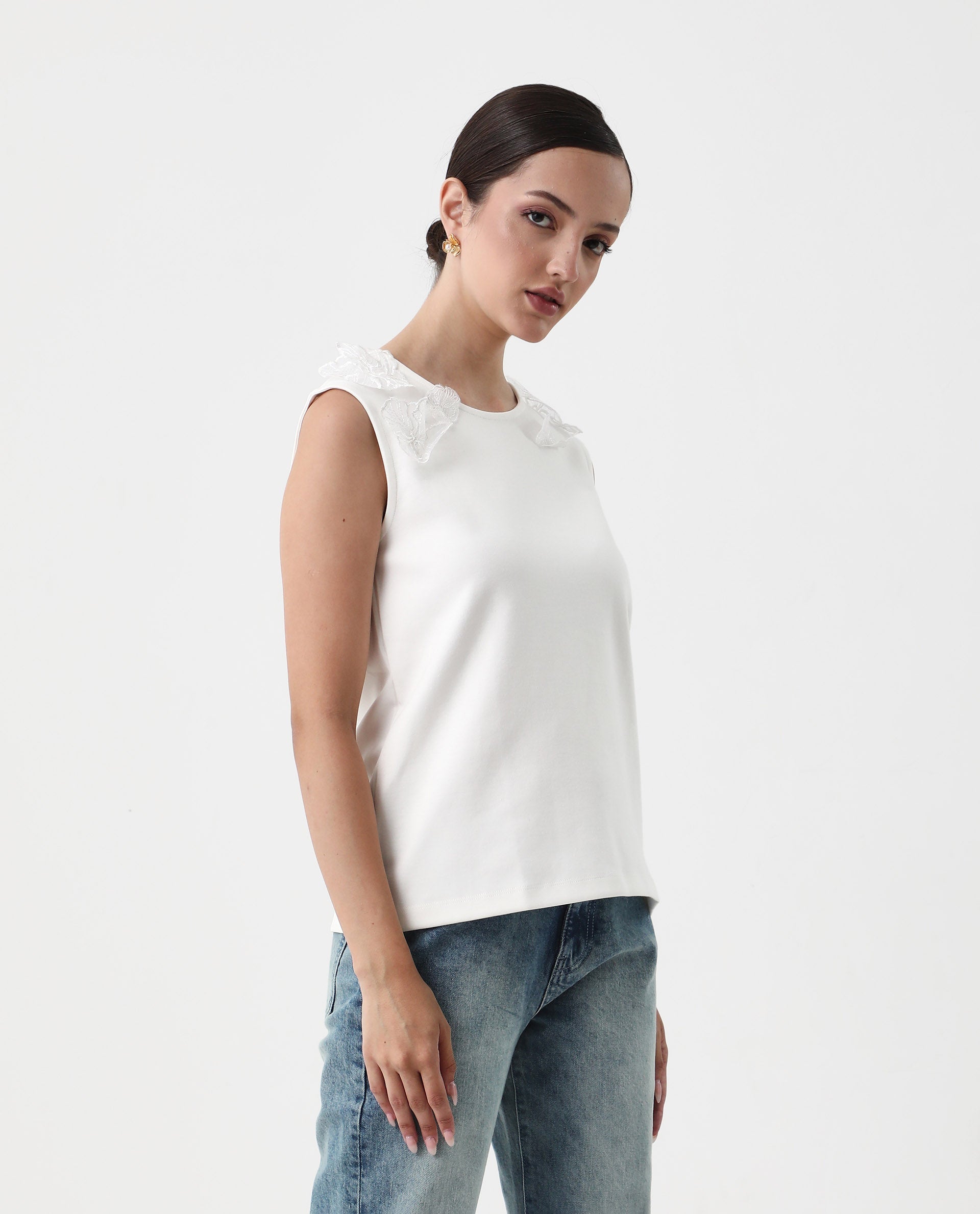 Rareism Women's Janbed Off White Cotton Round Neck Plain Sleeveless Regular Fit T-Shirt