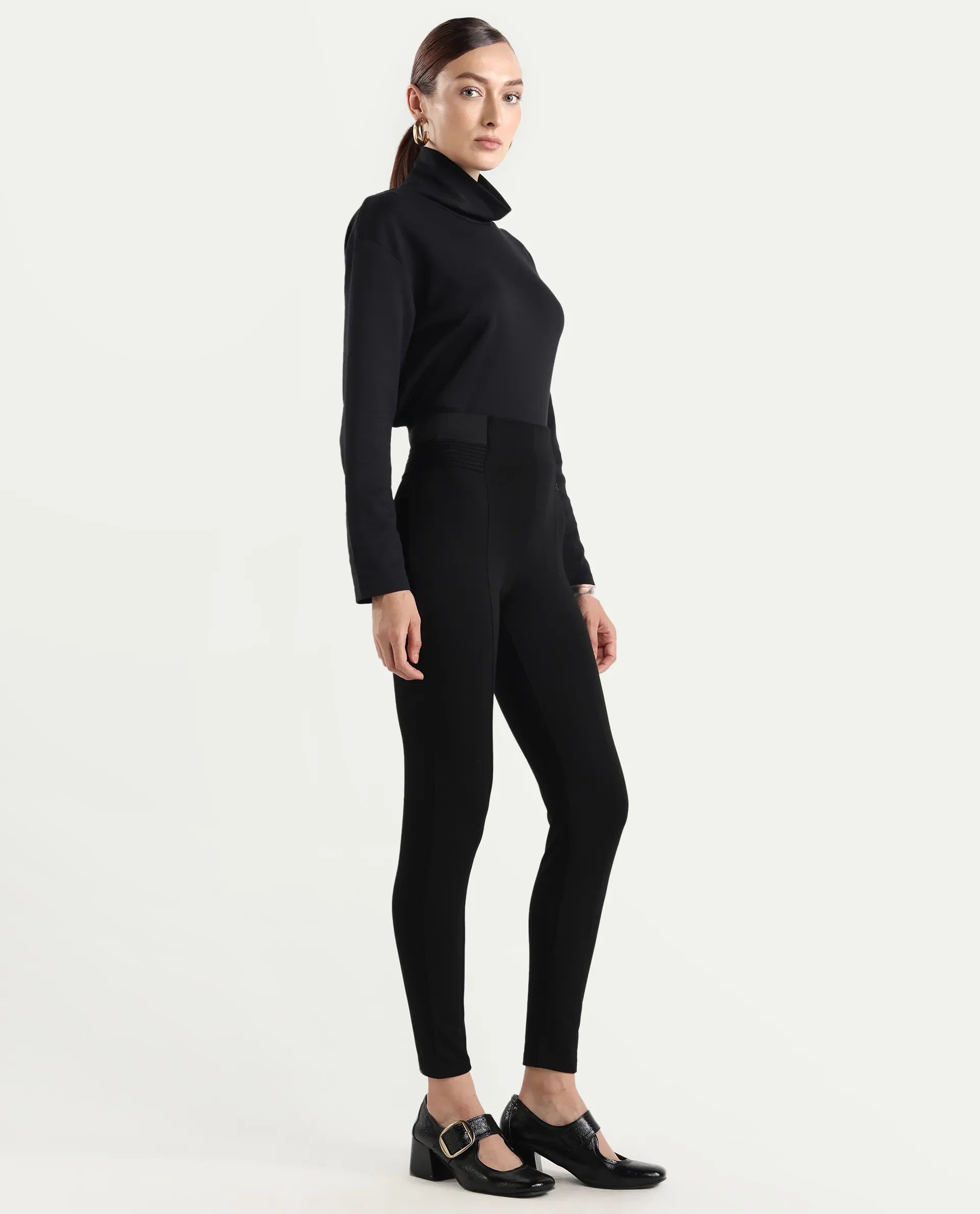 Rareism Women's Jancuro Black Nylon Skinny Fit Plain Trouser