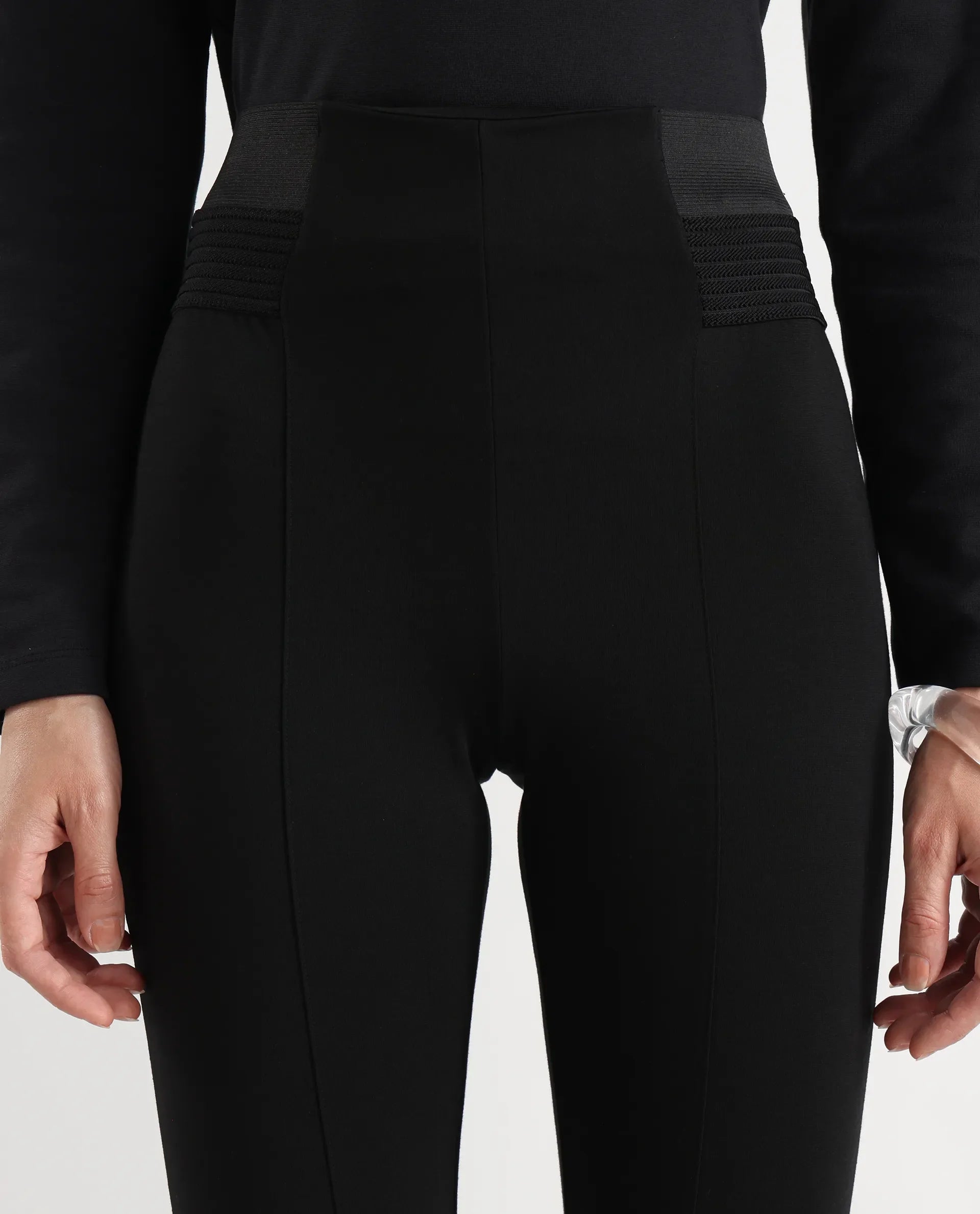 Rareism Women's Jancuro Black Nylon Skinny Fit Plain Trouser