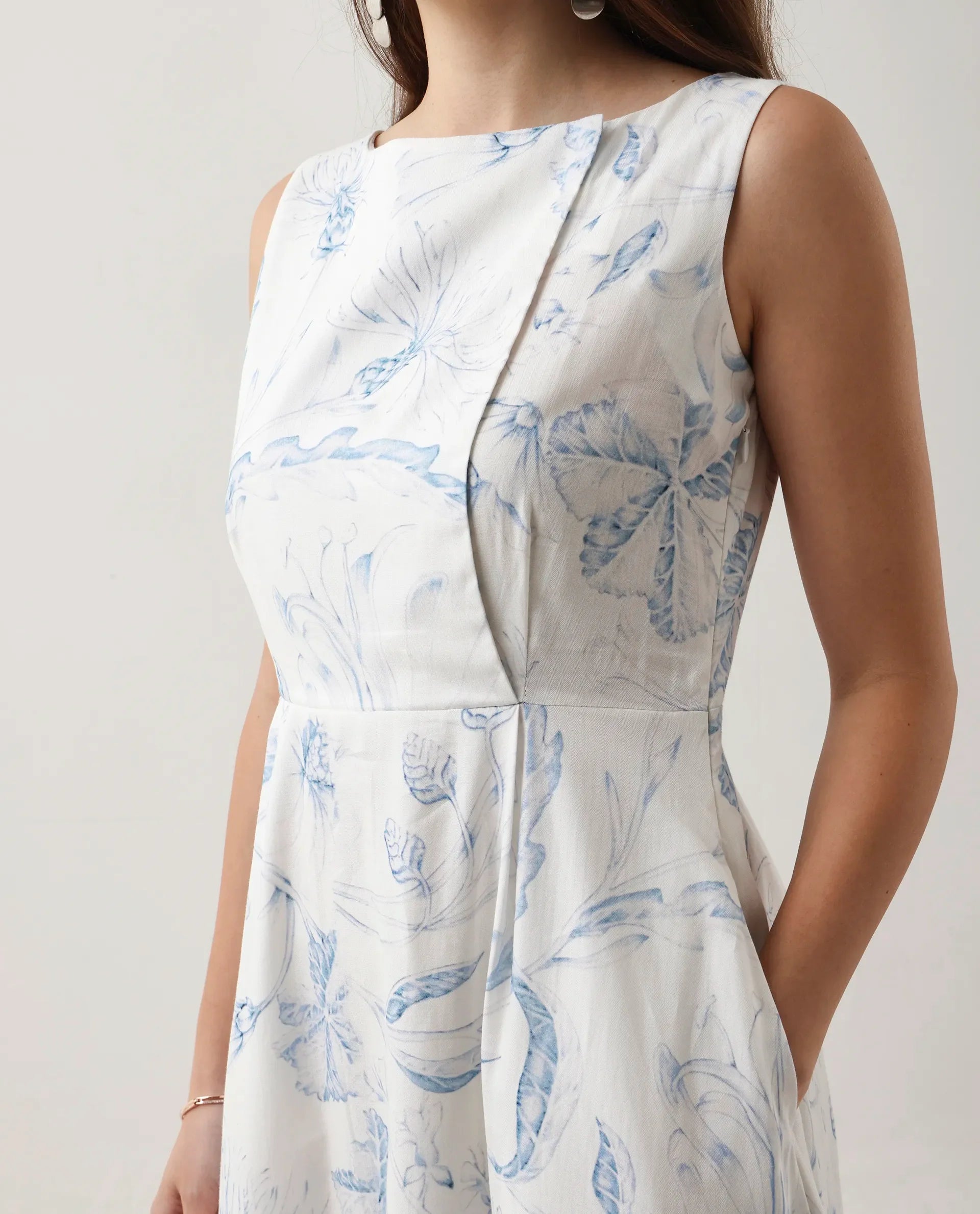 Rareism Women's Jensit Off White Cotton Boat Neck Fit And Flare Printed Midi Dress