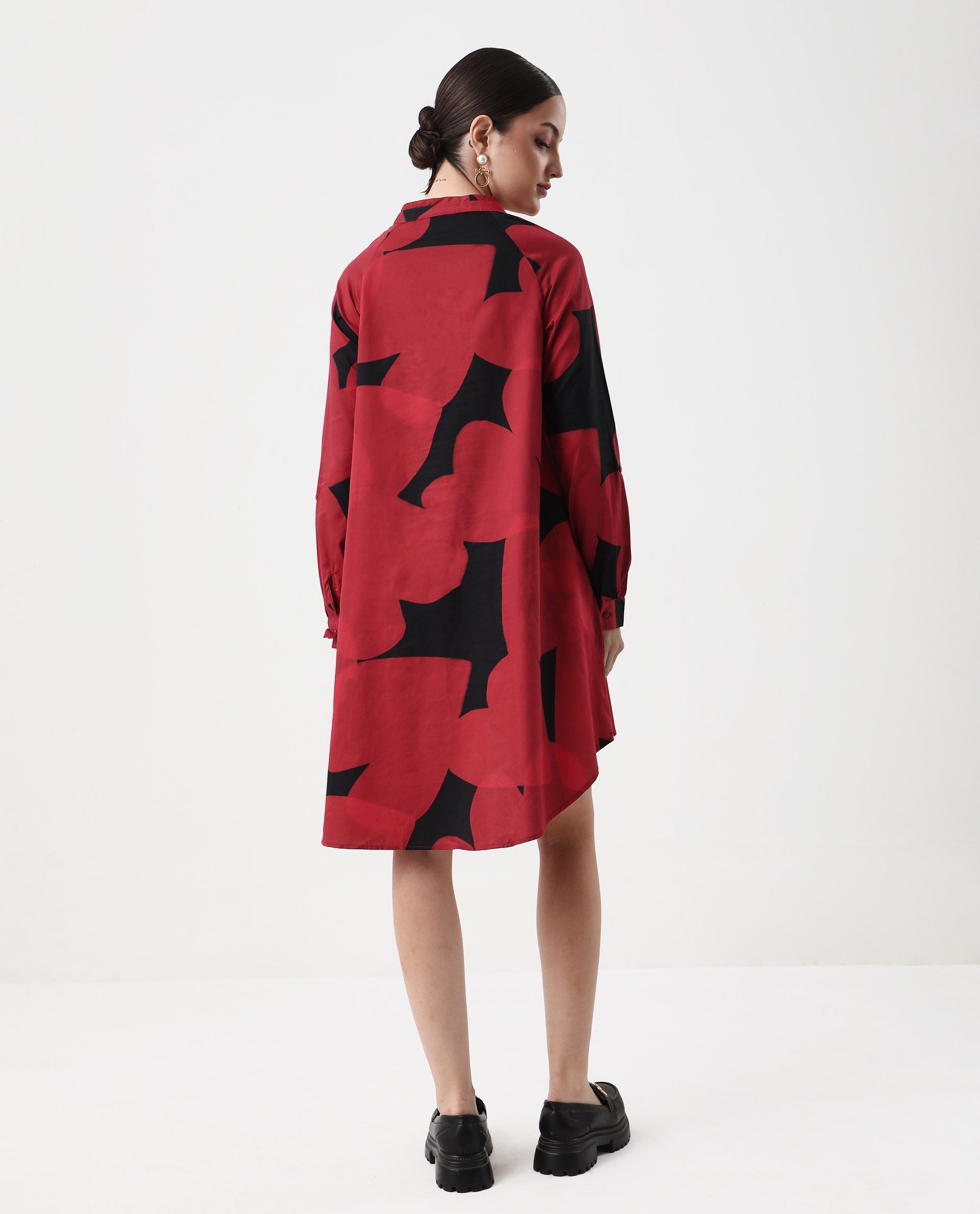 Rareism Women's Jioplo Black Cotton Blend Mandarin Collar Object Print Raglan Sleeve Mini Flared Top