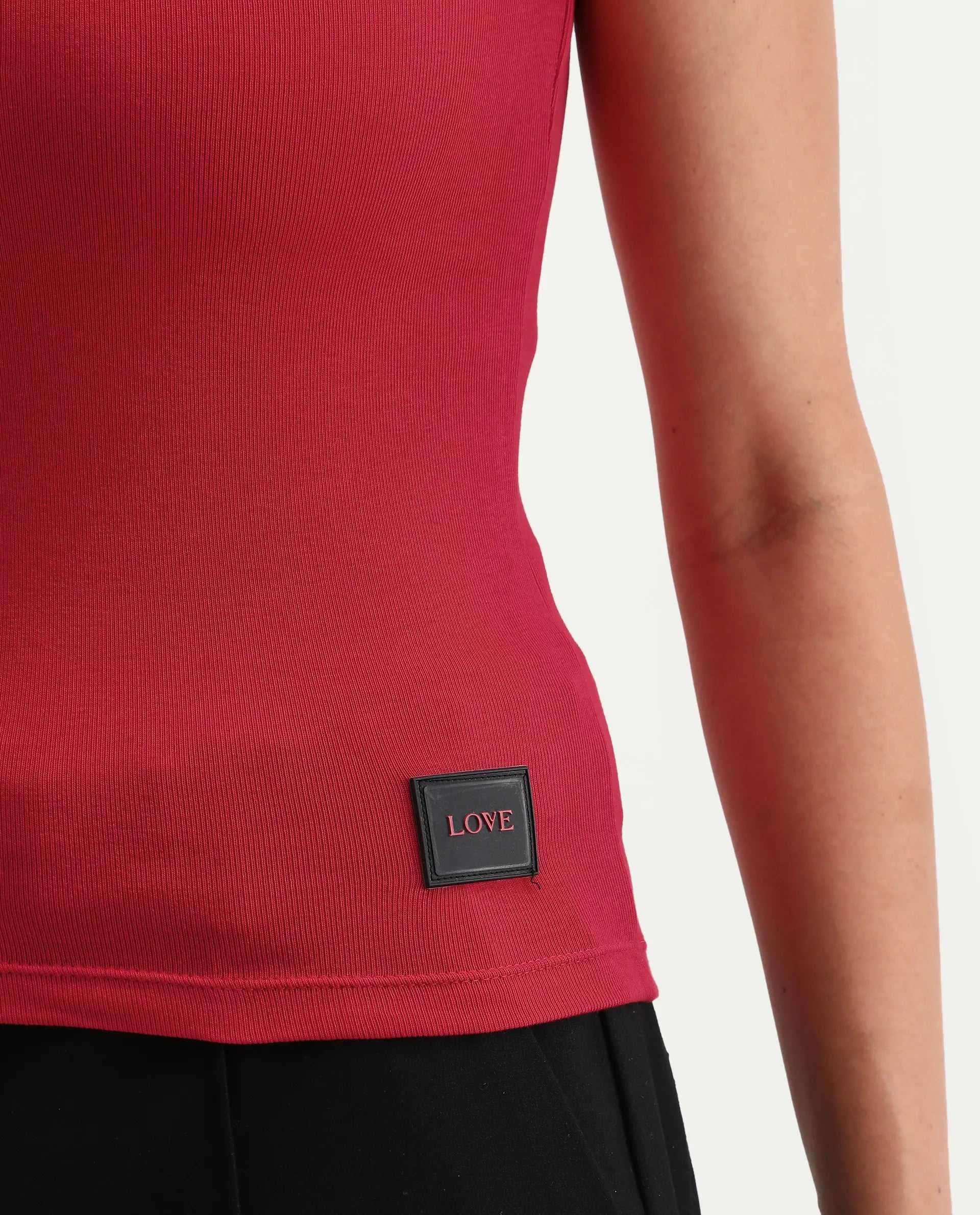 Rareism Women's Krip Red Cotton Boat Neck Plain Sleeveless Regular Fit T-Shirt