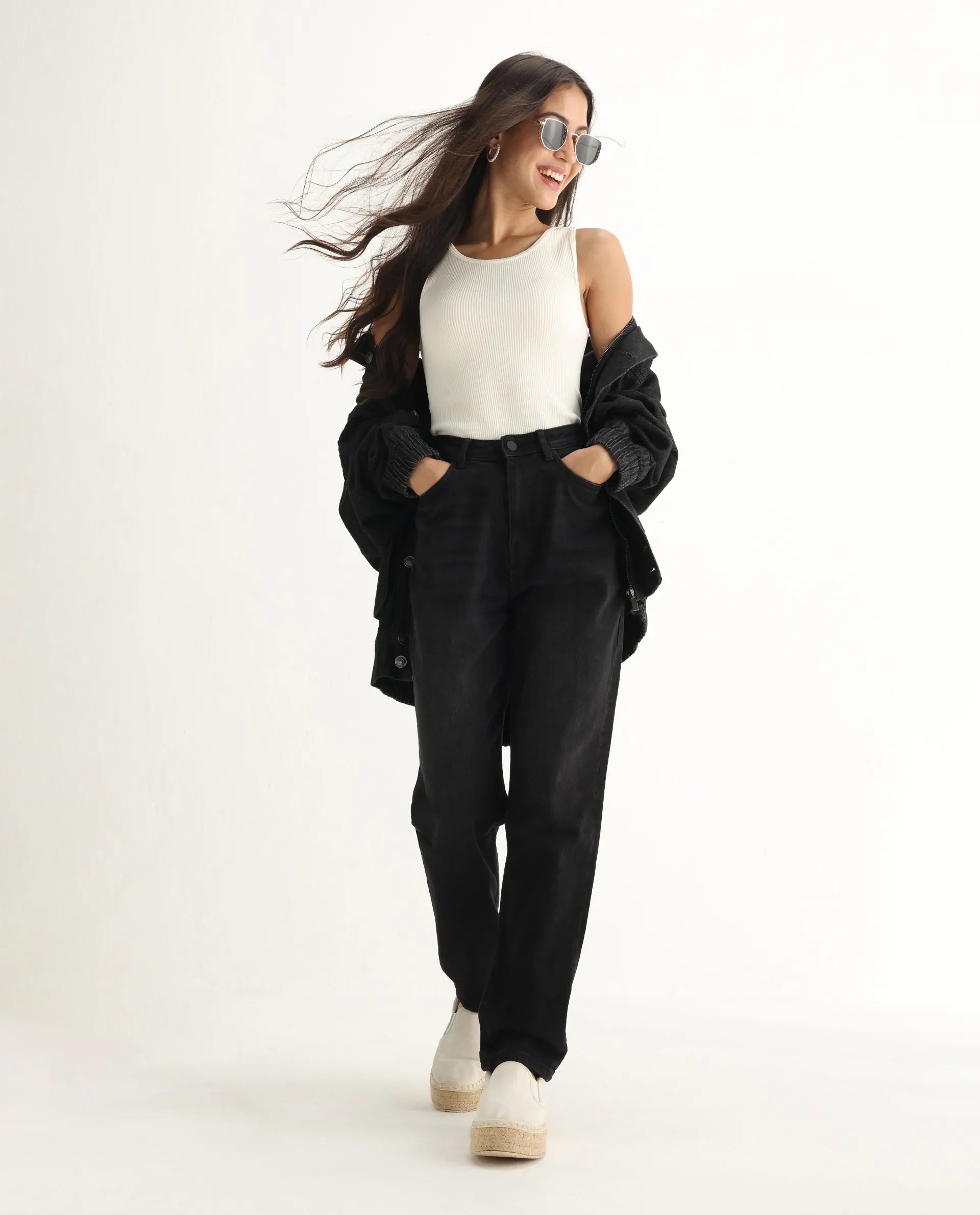 Rareism Women's Loreto Black Cotton Blend Plain Ankle Length Mom Fit Jeans