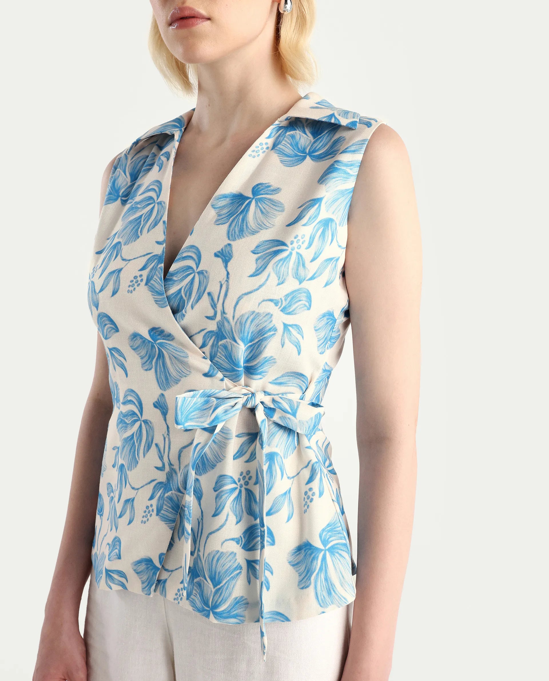 Rareism Women's Marlapi Blue Polyester Jonny Collar Fitted Top