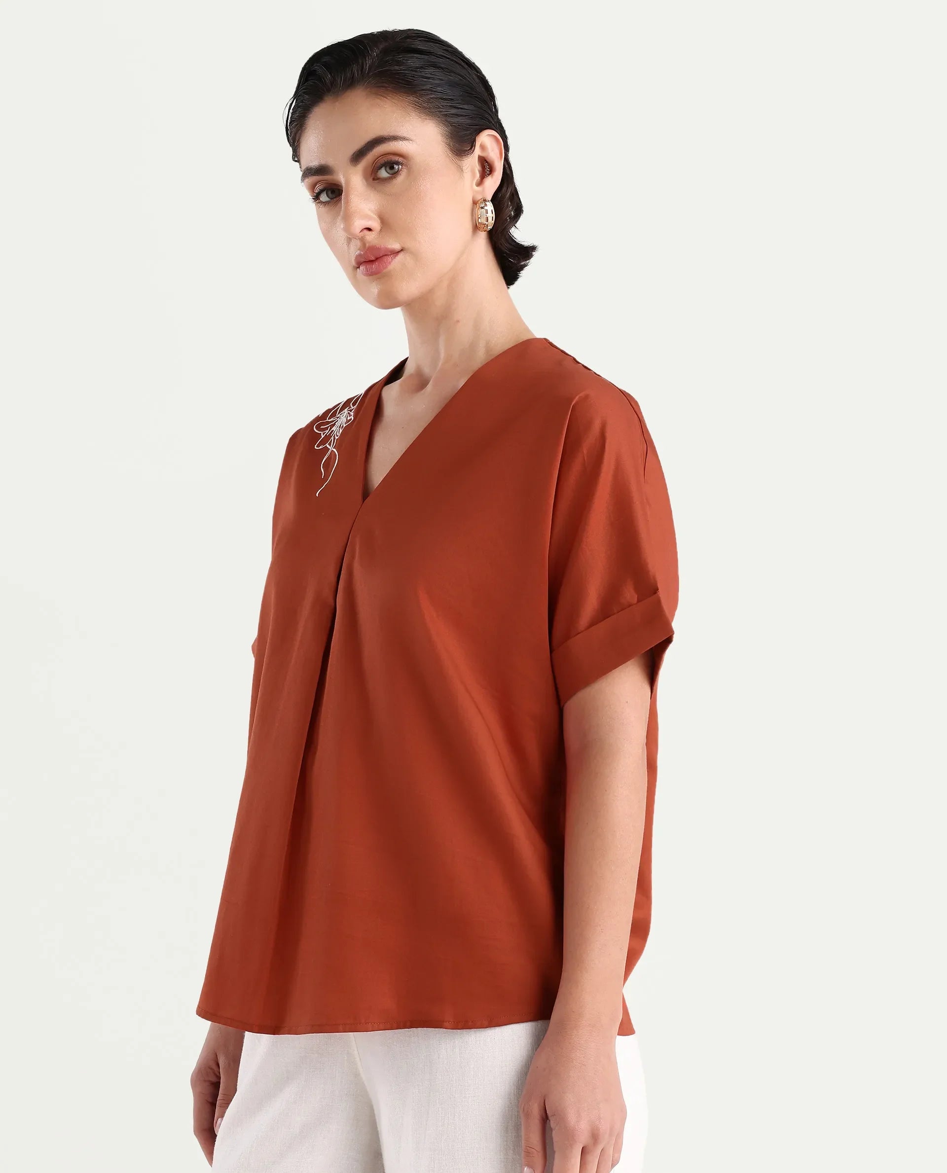 Rareism Women's Mars Rust Cotton V-Neck Boxy Fit Top