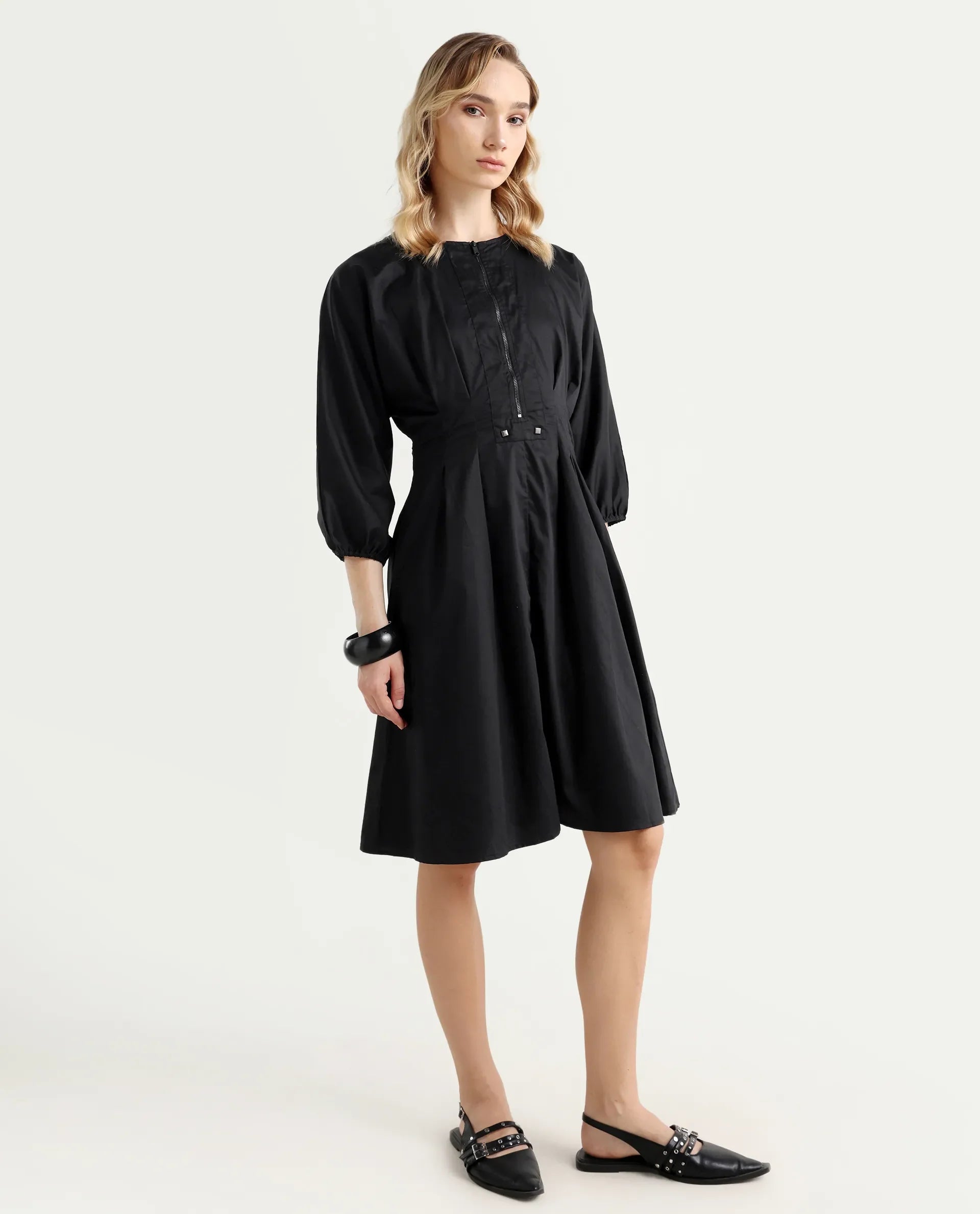 Rareism Women's Mayem Black Cotton Crew Neck Plain Volume Sleeve Knee Length Fit And Flare Dress