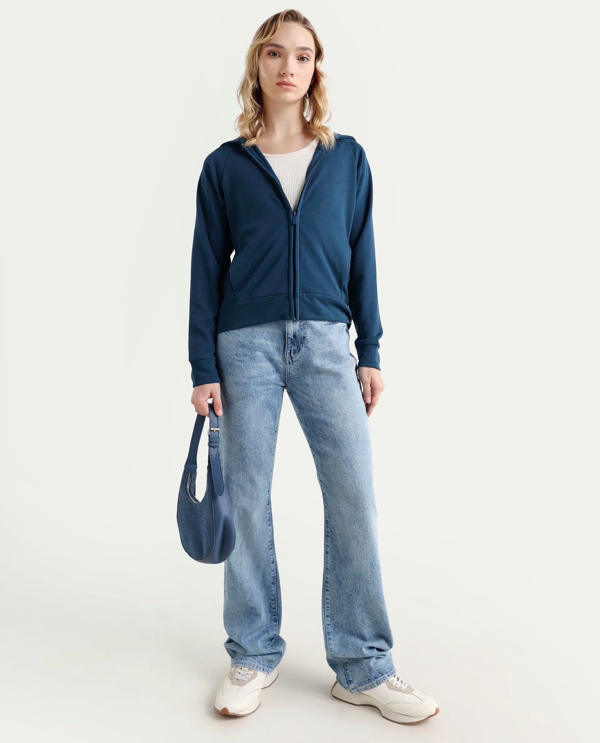 Rareism Women's Osseo Pastel Blue Cotton Blend Plain Ankle Length Smart Straight Fit Jeans