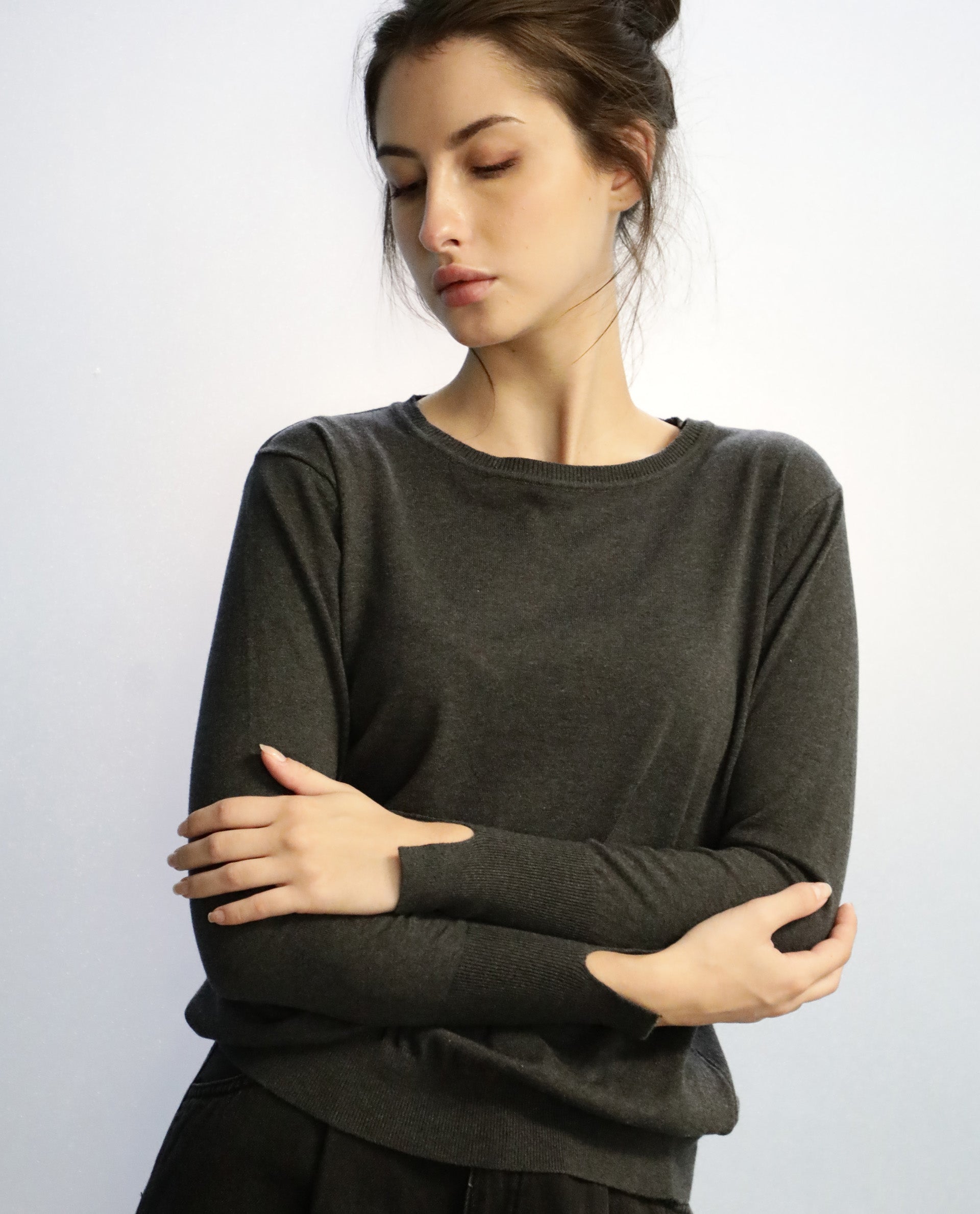 Rareism Women Plum Melange Grey Cotton Fabric Full Sleeves Regular Fit Solid Boat Neck Sweater