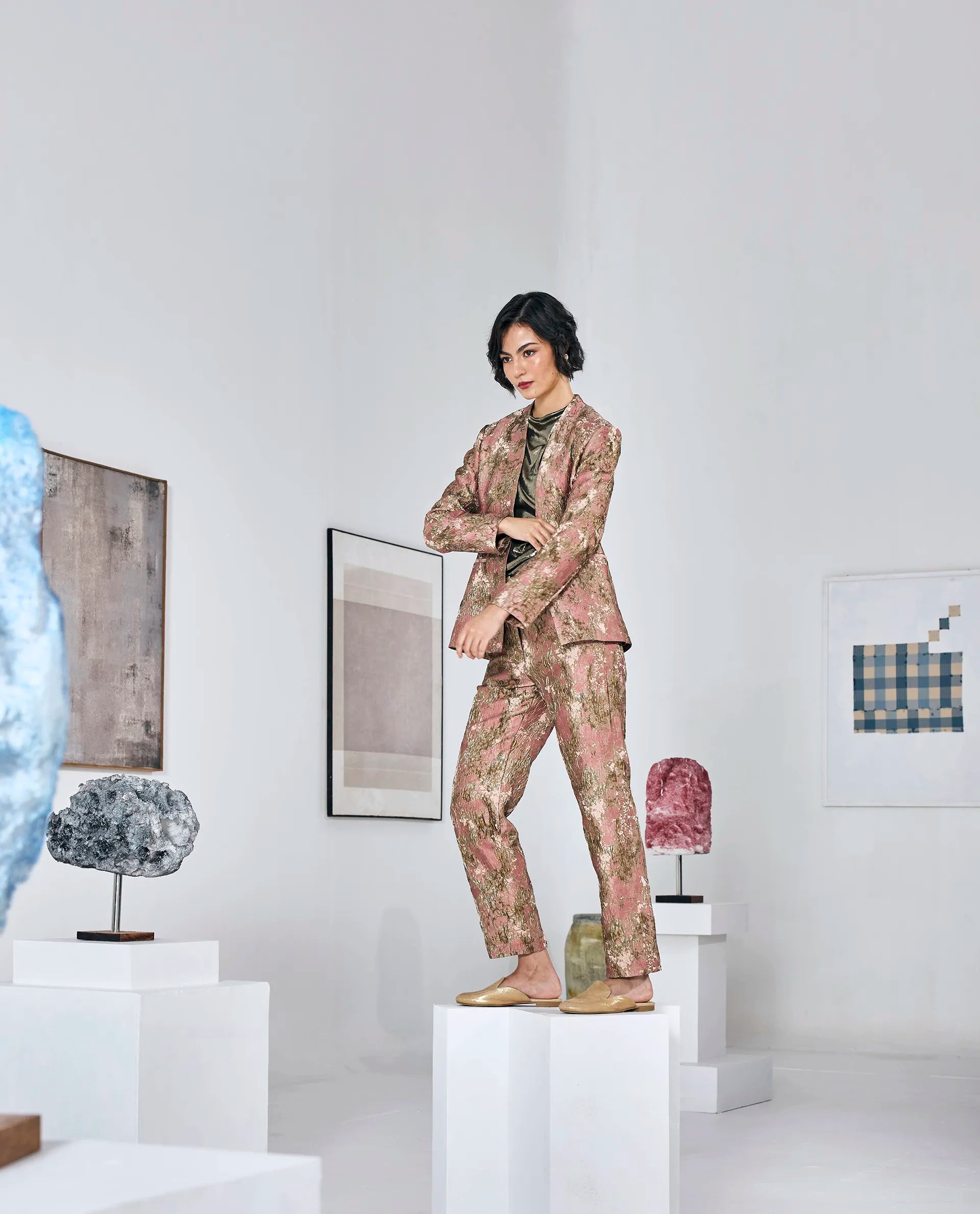 Rareism Women's Reshap-T Pink Polyester Blend Collarless Regular Fit Blazer