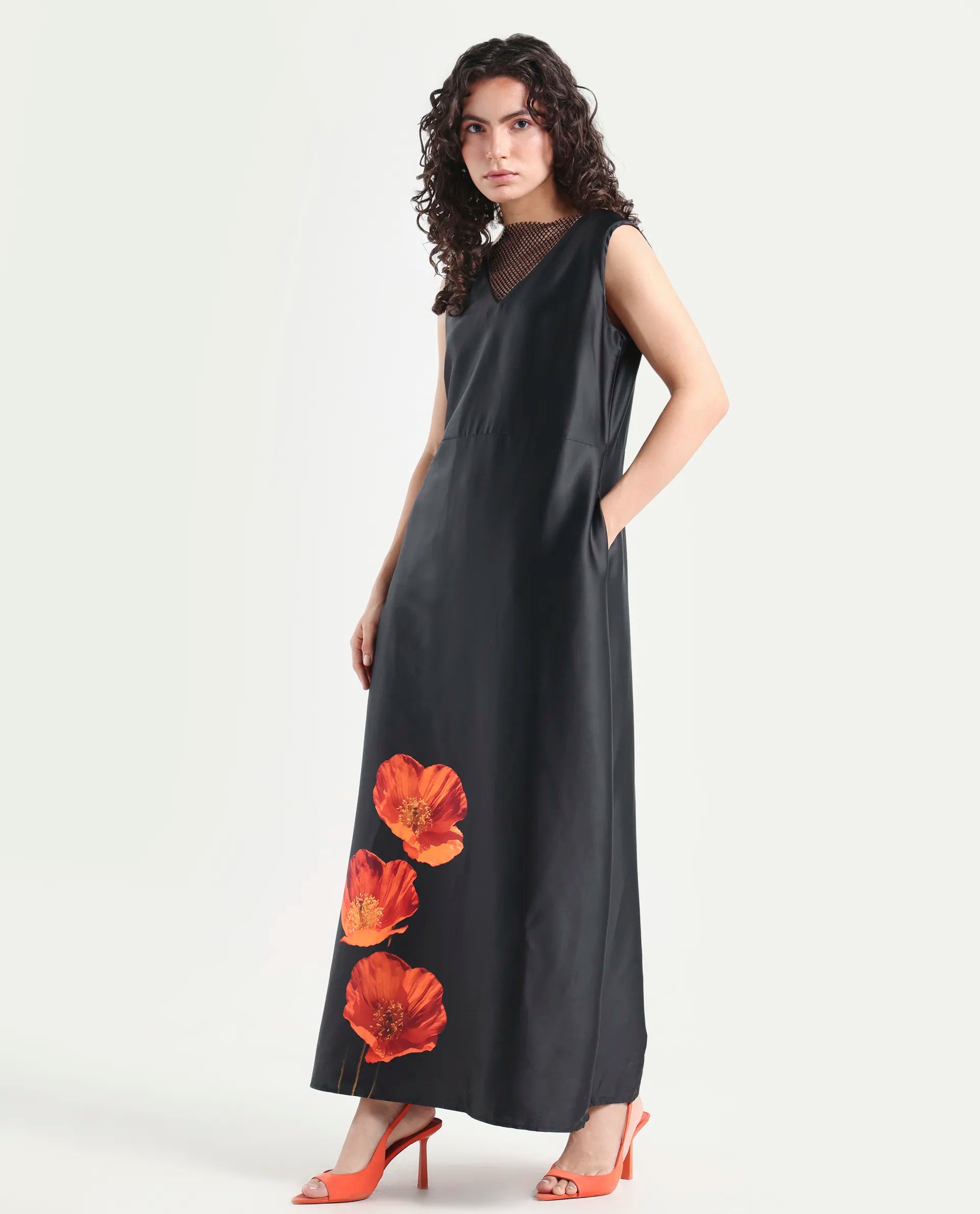 Rareism Women's Rost Black Polyester Collarless Floral Print Sleeveless Maxi Regular Fit Dress