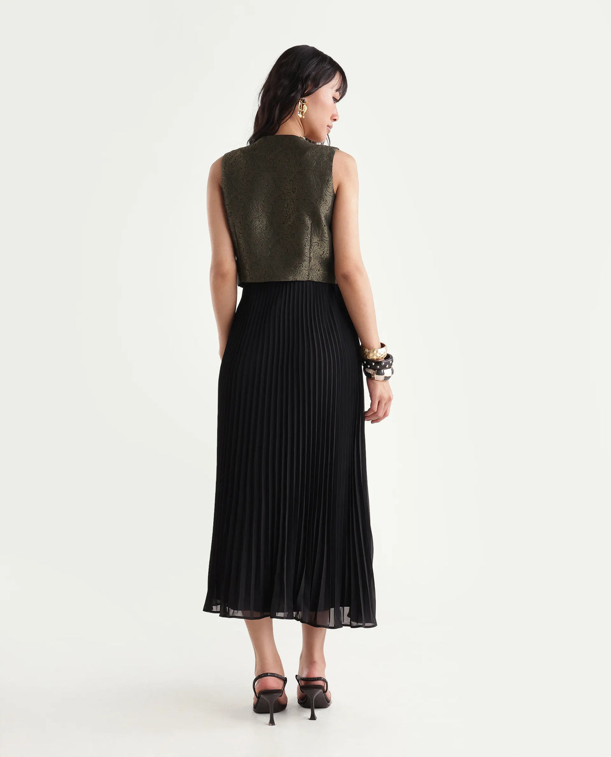 Rareism Women's Xiwaka Black Polyester Blend V-Neck Fit And Flare Jacquard Dress