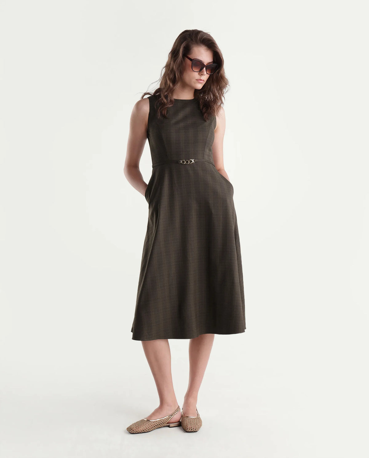 Rareism Women's Quseno Brown Polyester Blend Crew Neck Fit And Flare Checked Dress