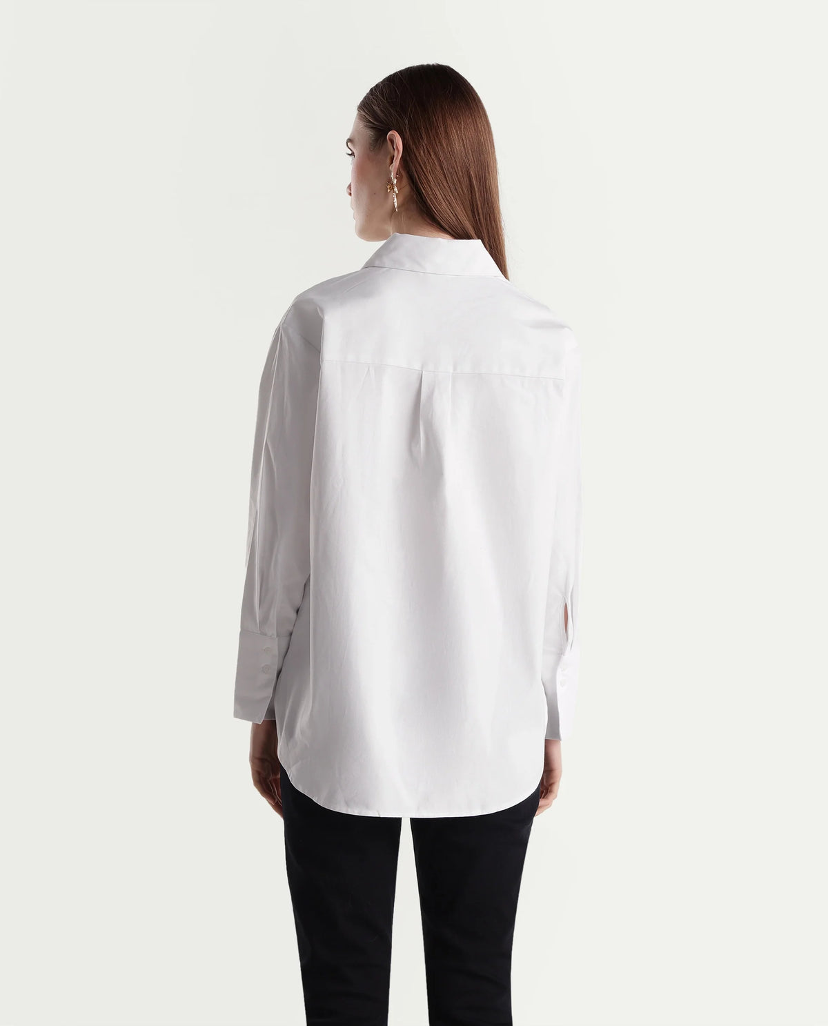 Rareism Women Onre Primary White Cotton Blend Spread Collar Plain Regular Shirt
