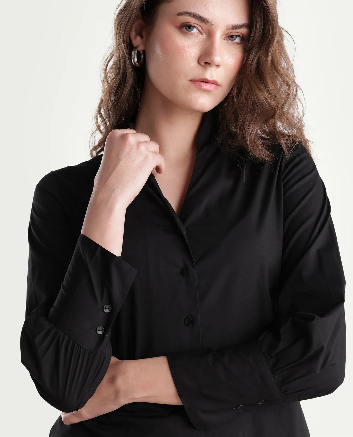 Rareism Women Onwynd Primary Black Cotton Blend Stand Collar Plain Regular Shirt