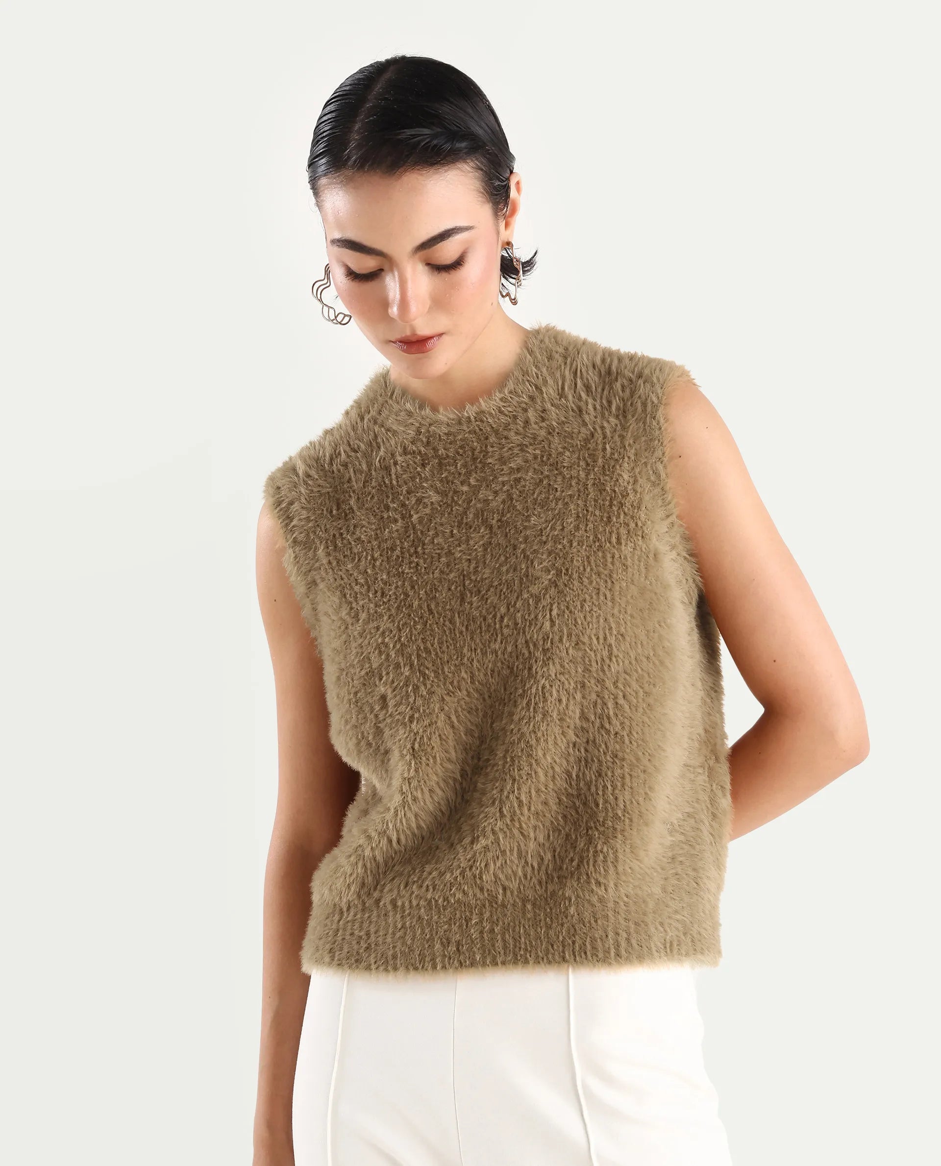 Rareism Women's Sielo Dark Beige Nylon Crew Neck Plain Sleeveless Relaxed Fit Sweater