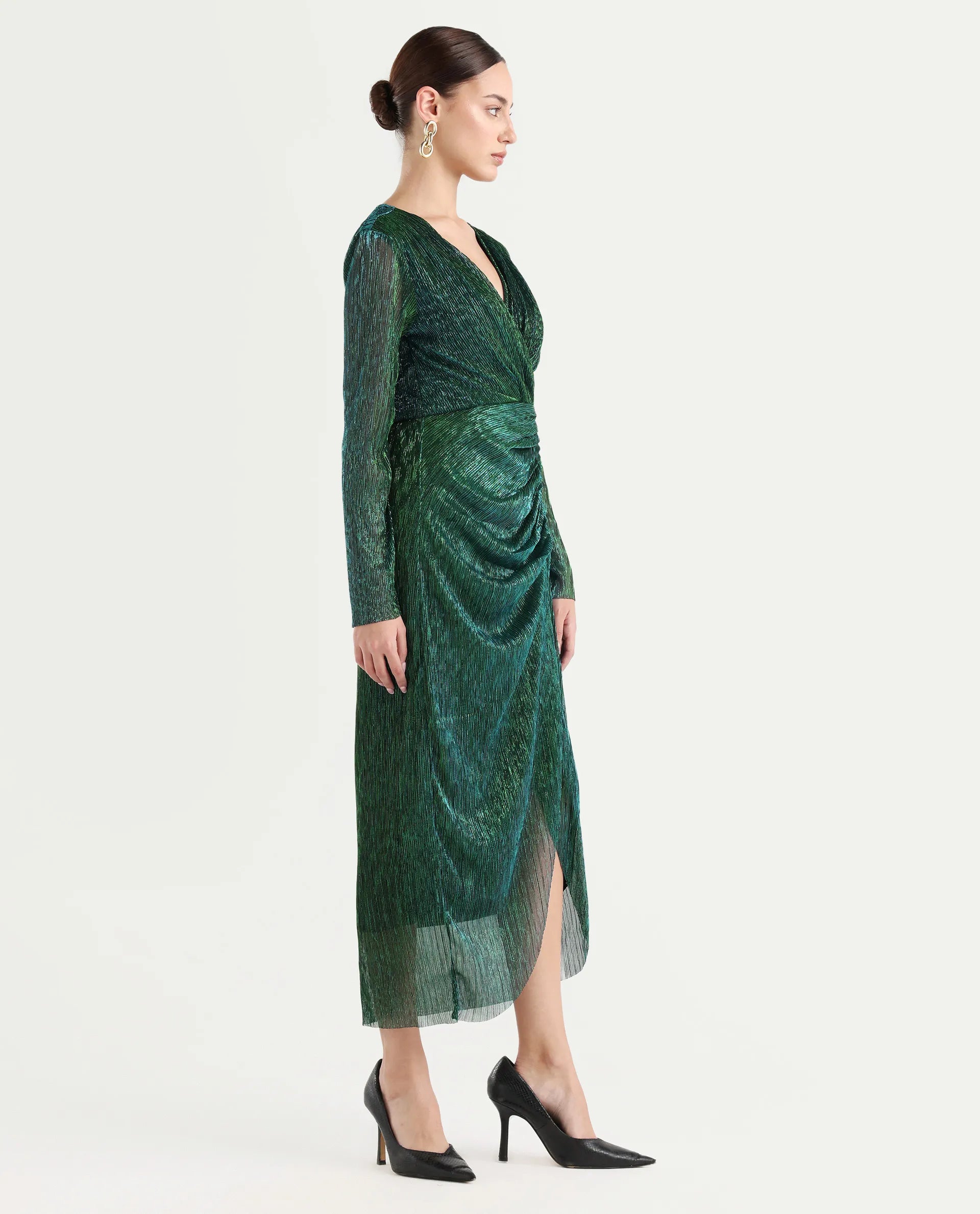 Rareism Women's Siga Metalic Green Polyester Blend V-Neck Shimmer Maxi Dress