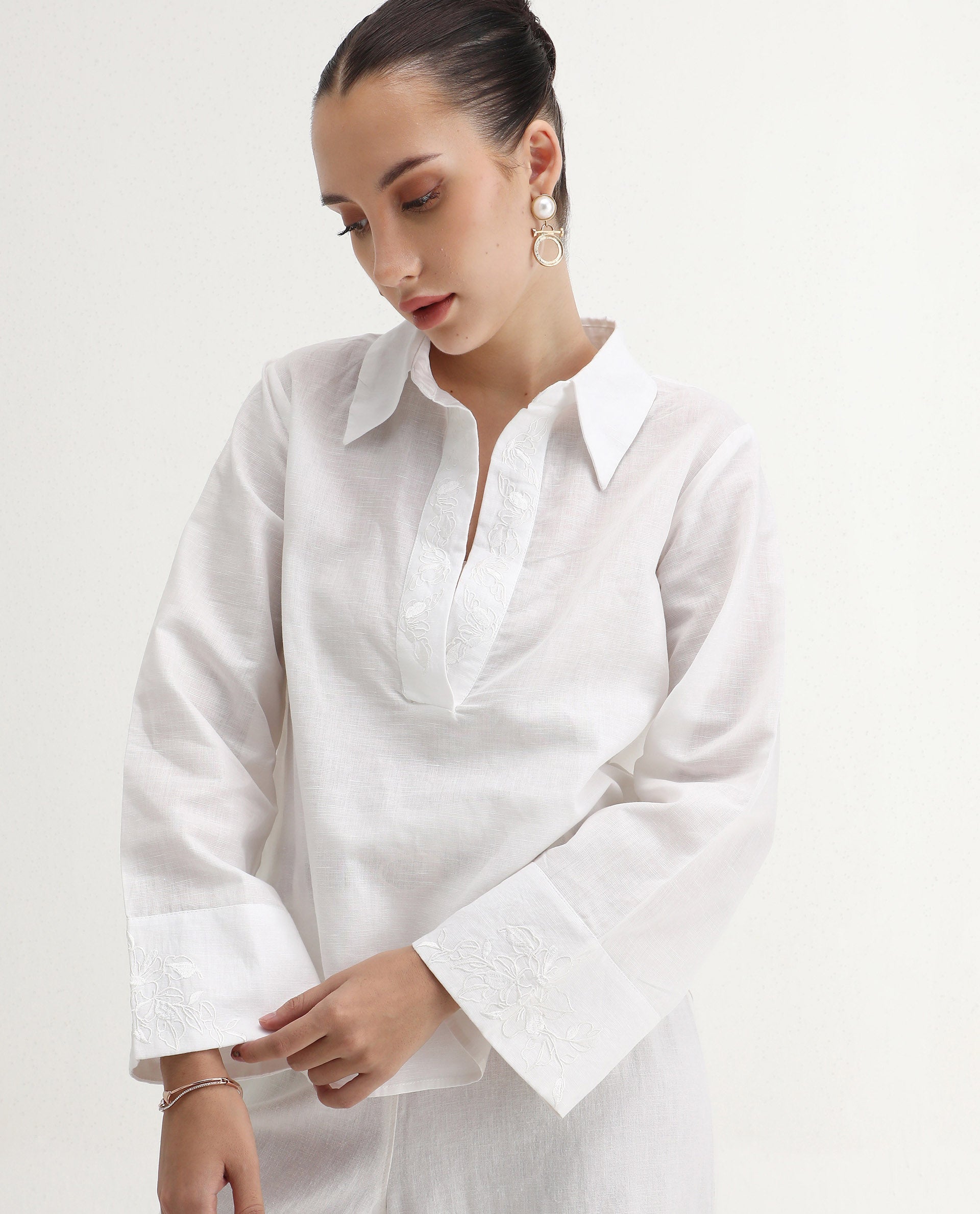 Rareism Women's Sofian White Cotton Blend Spread Collar Plain Bell Sleeve Relaxed Fit Top