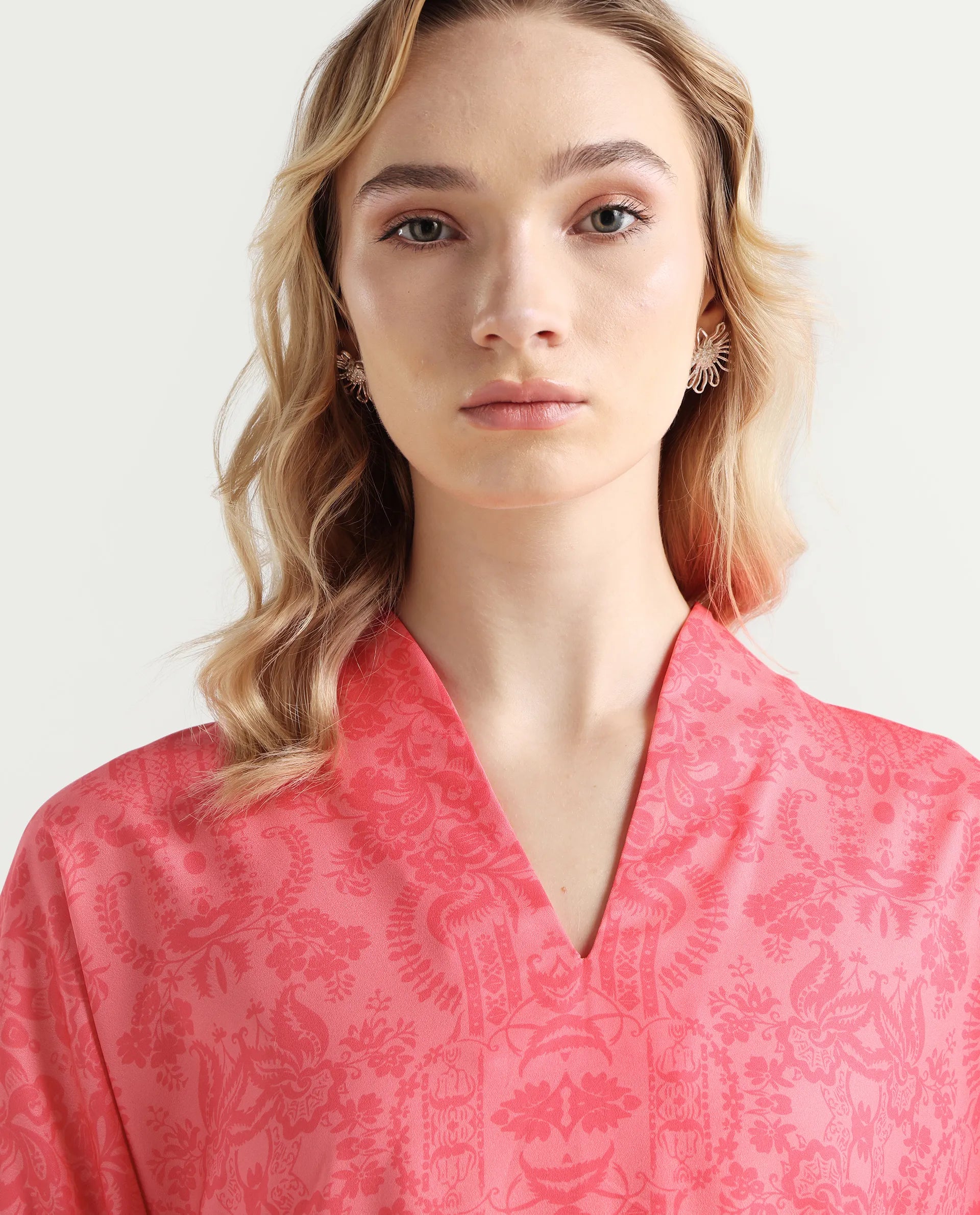 Rareism Women's Somquil Pink Polyester V-Neck Abstract Print Puff Sleeves Regular Fit Top