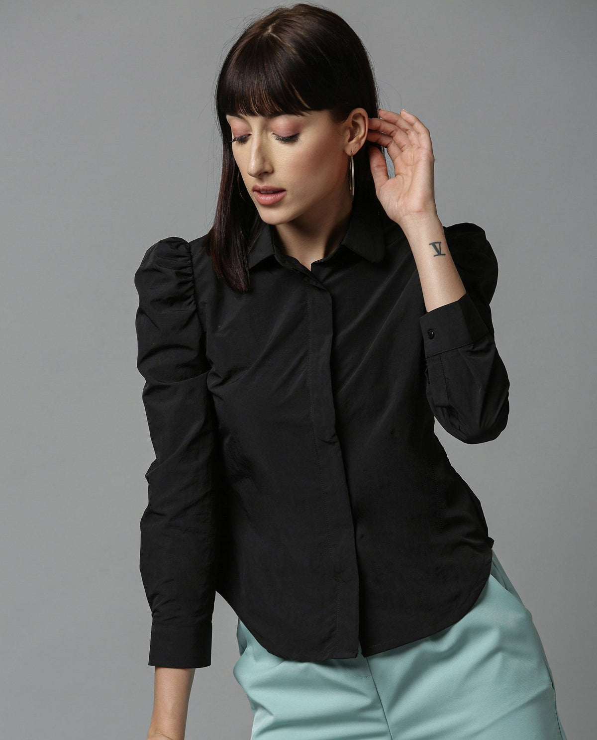 Rareism Women Tesla Black Top Full Sleeves Solid