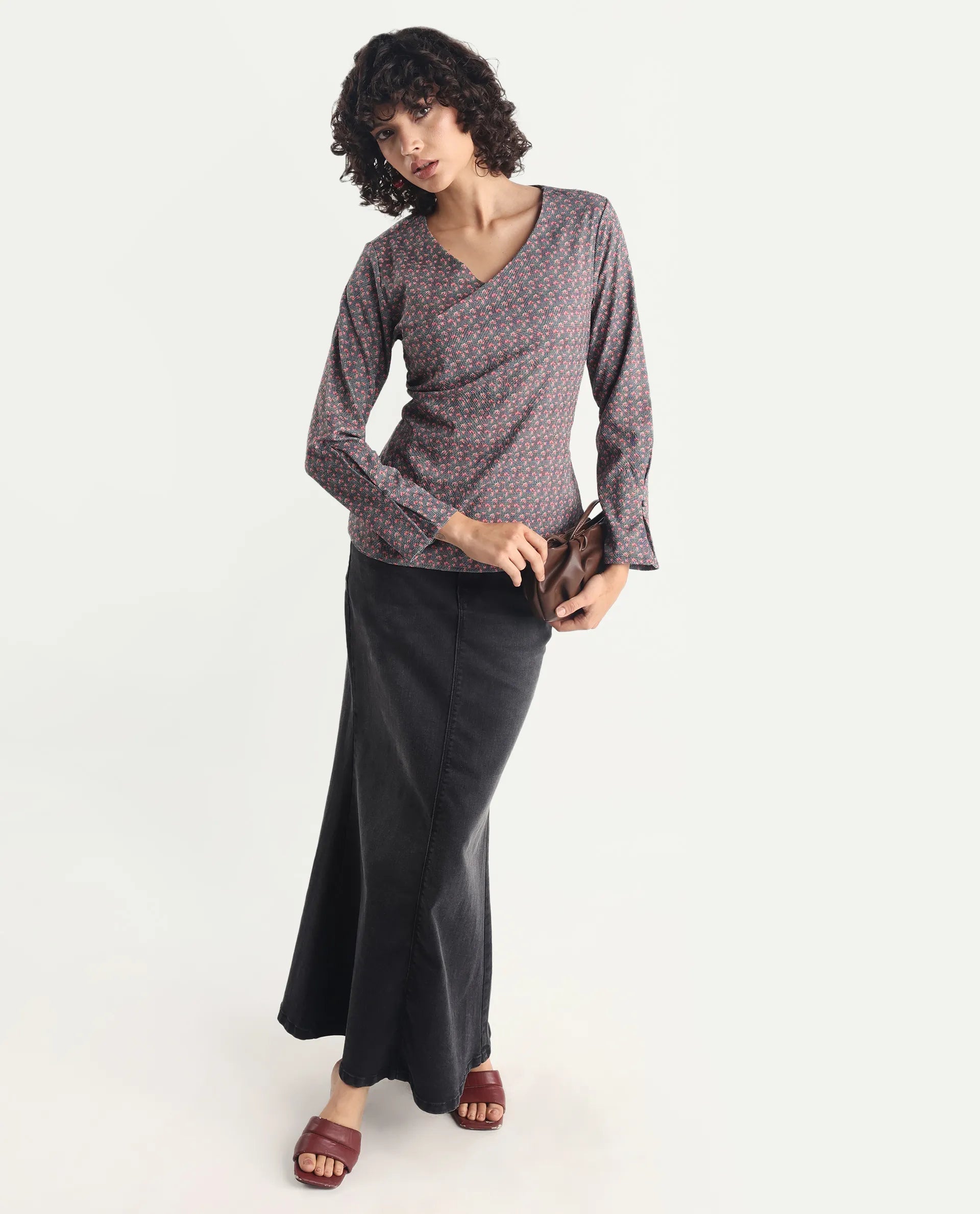 Rareism Women's Whabi Multi Cotton Blend V-Neck Floral Print Regular Fit Top