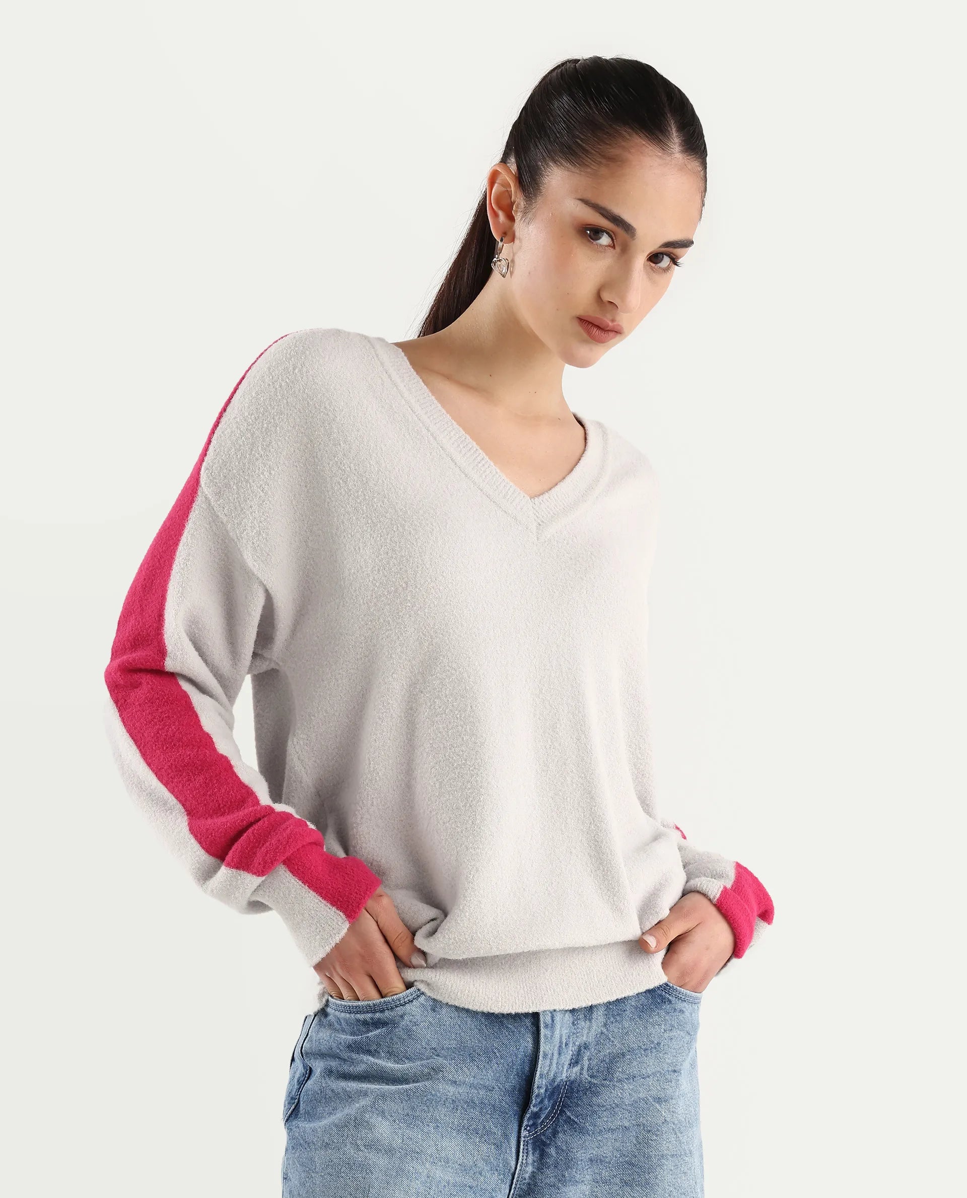 Rareism Women's Zander Light Grey Nylon V-Neck Relaxed Fit Plain Sweater